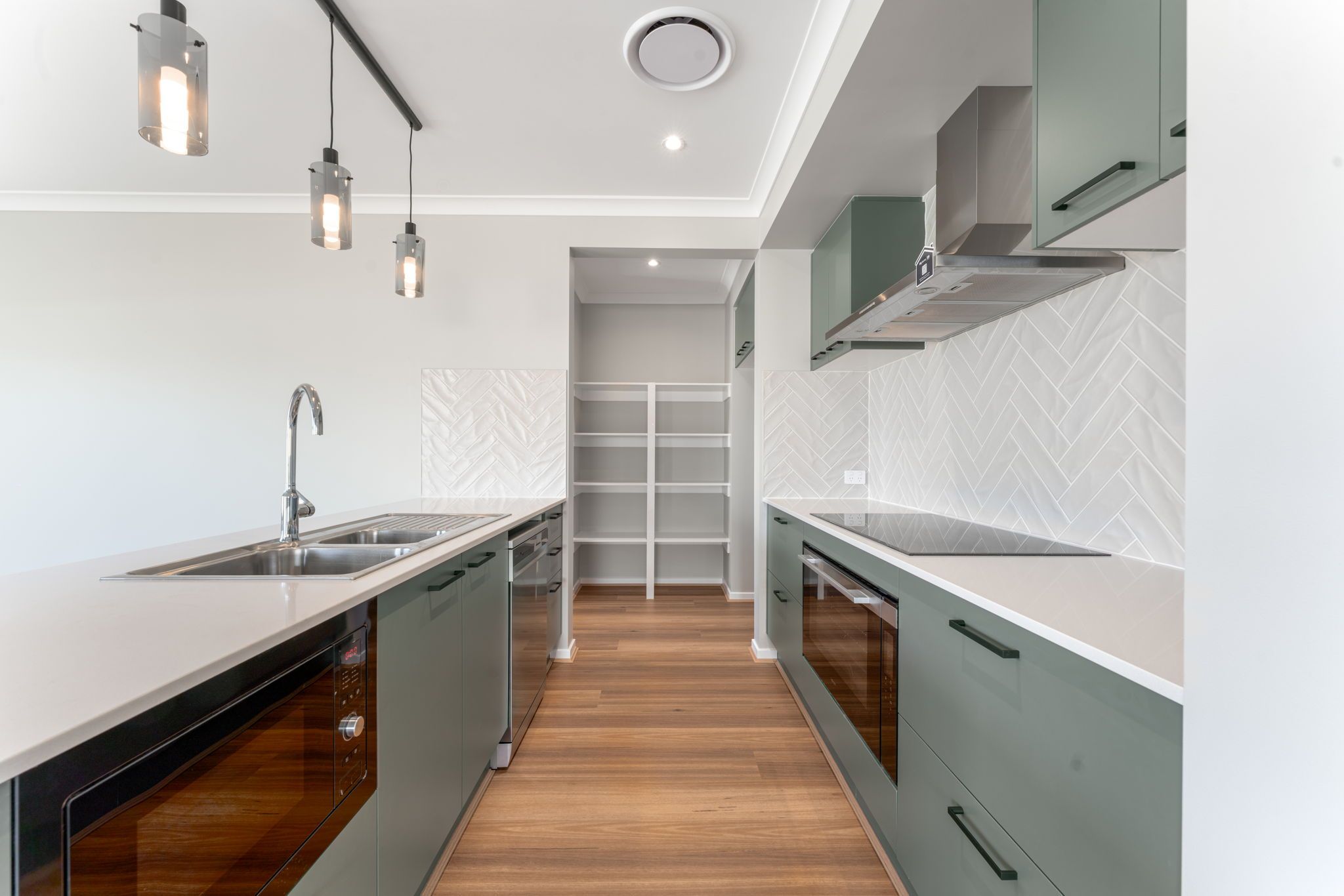 10 Tivoli Avenue, Greenbank, QLD 4124