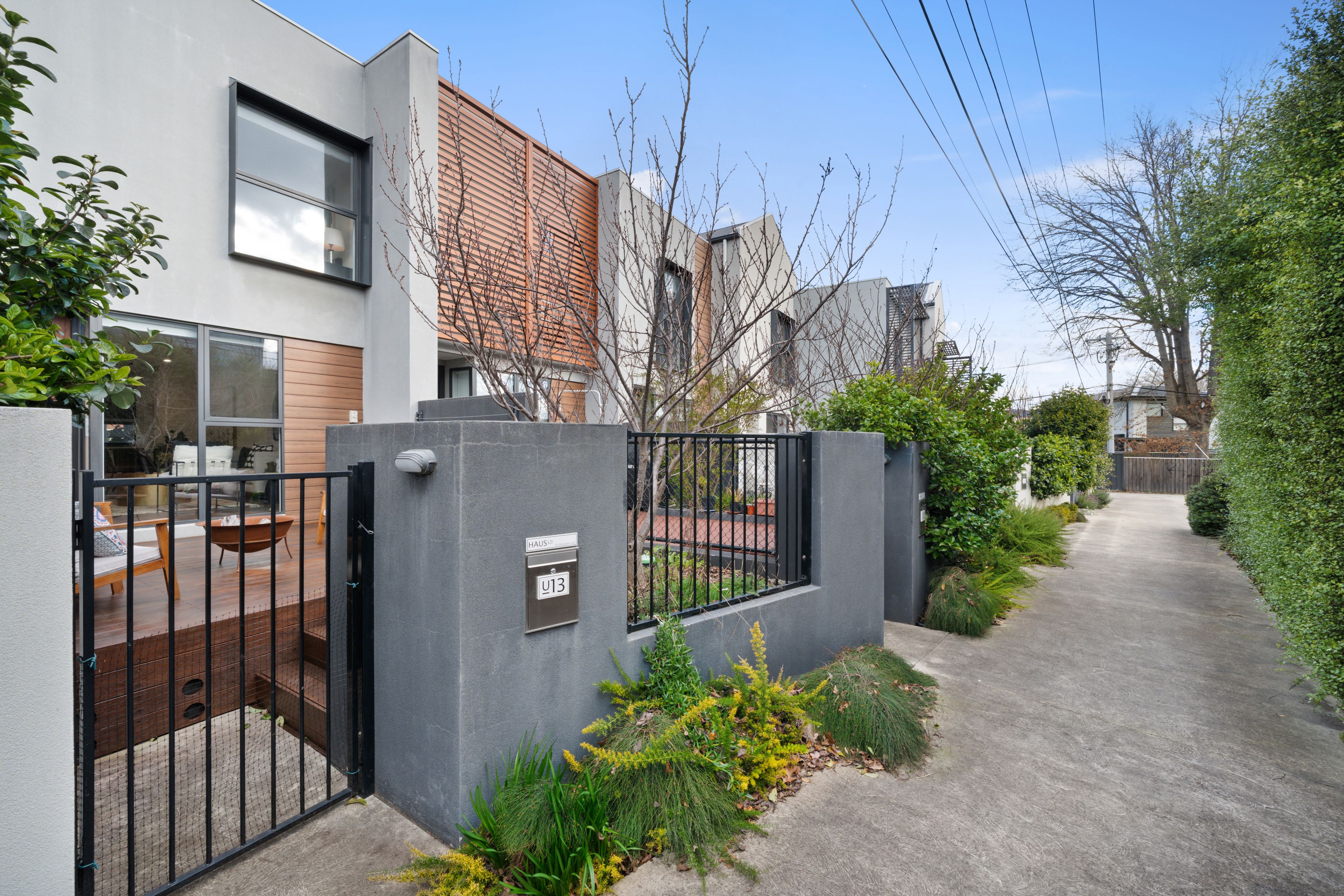 13/39 Majura Avenue — photo 17 of 19