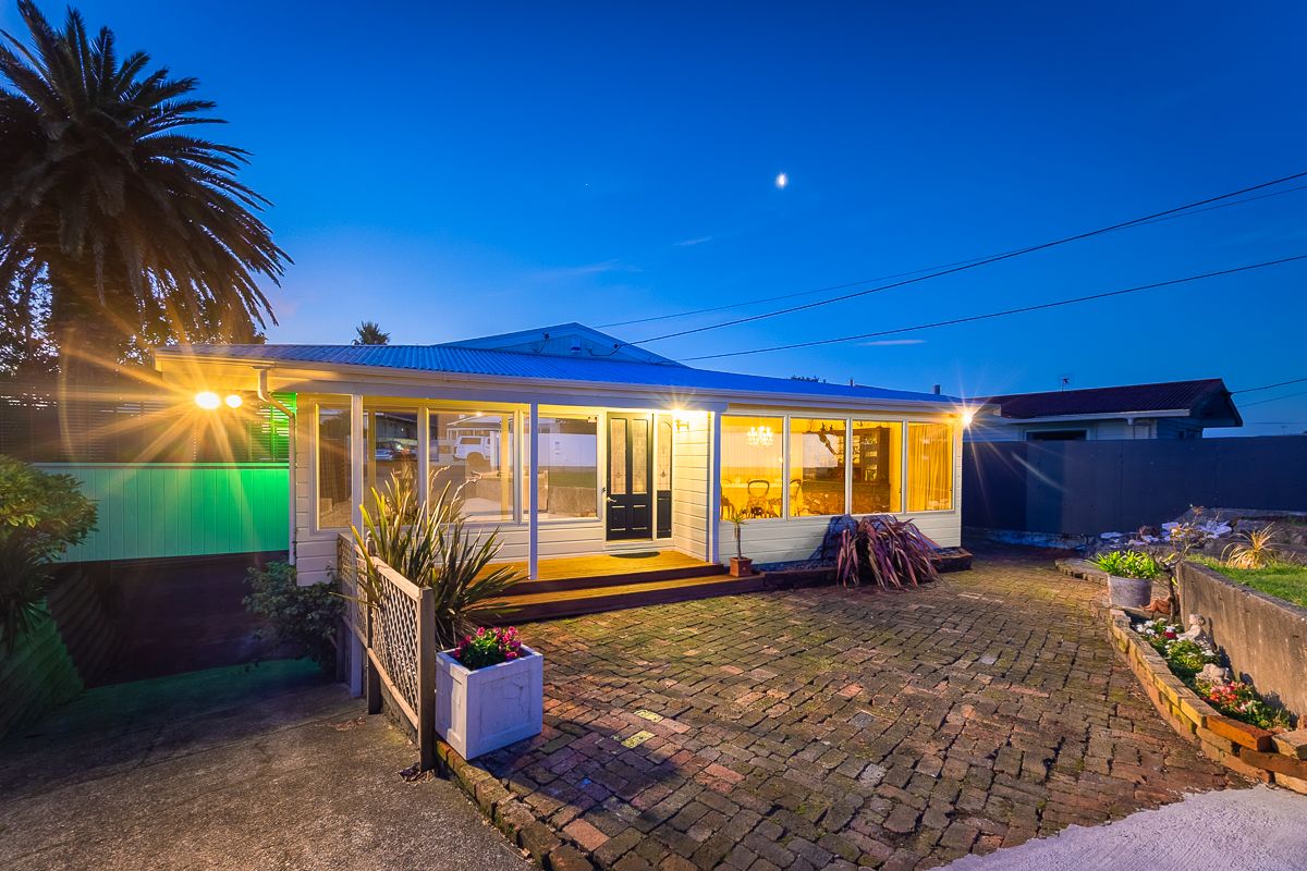 19 Gray Avenue, Paraparaumu Beach, Kapiti Coast District