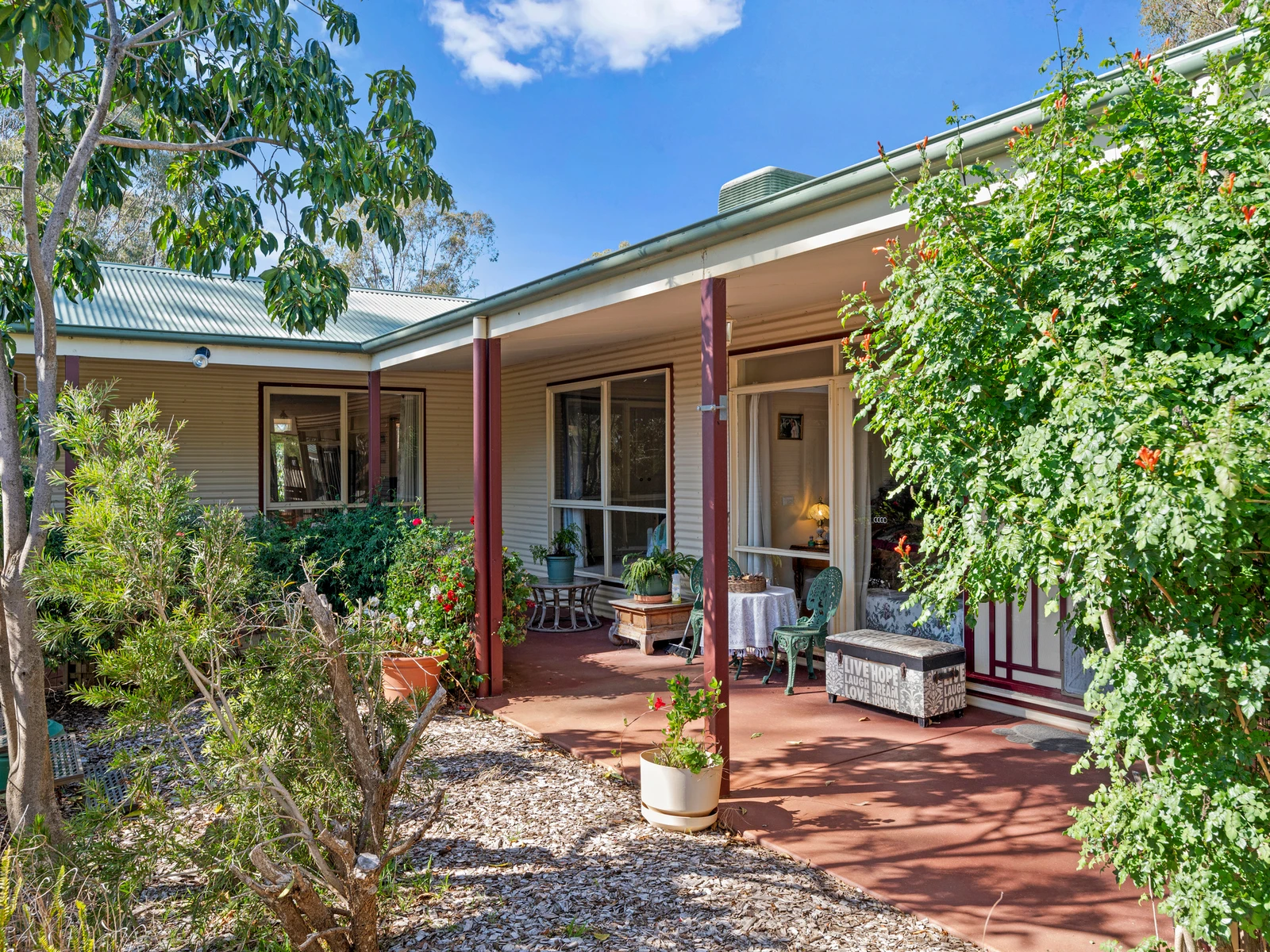 647 Sloans Road, Violet Town, VIC 3669