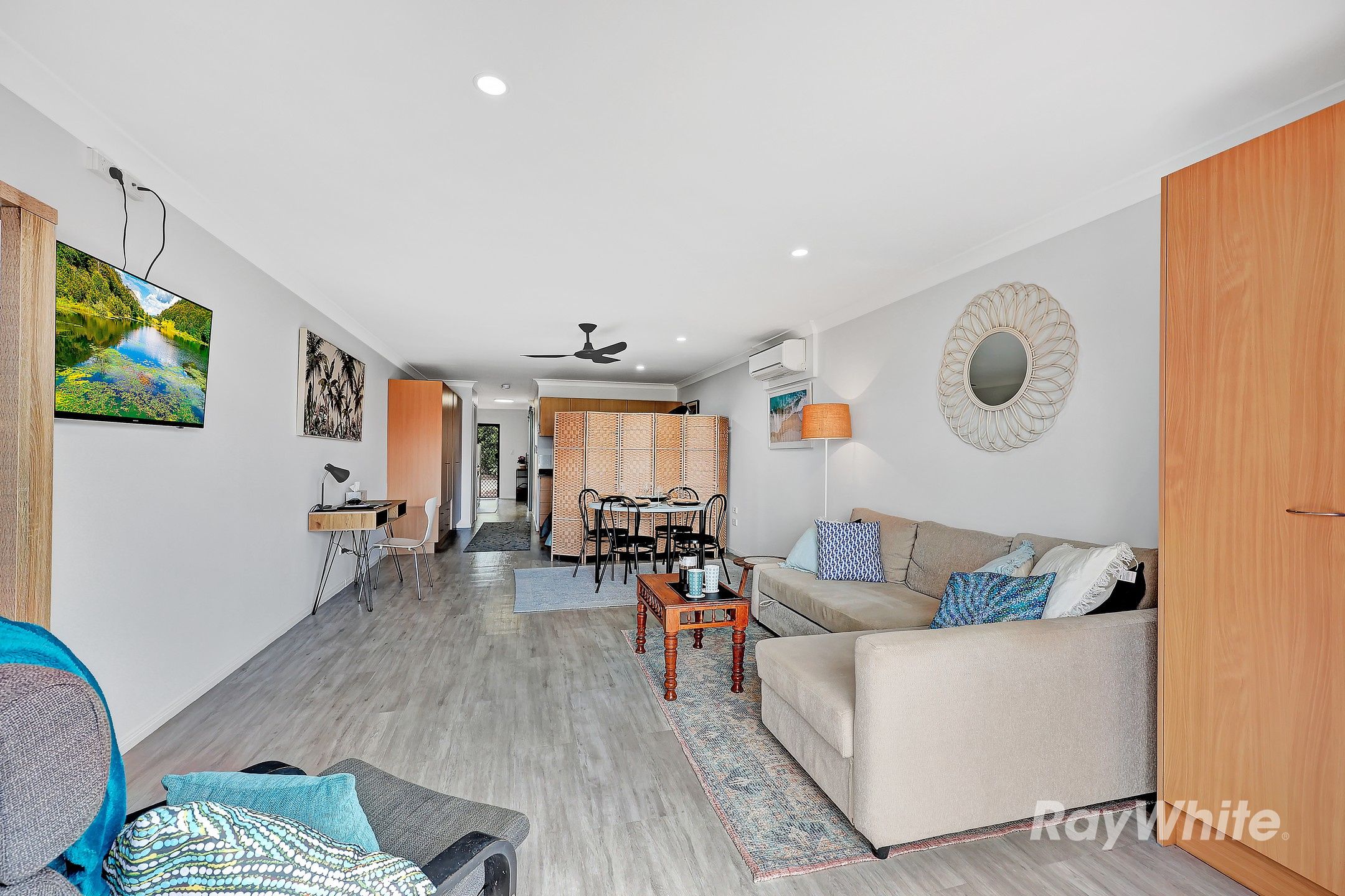 12/1 PEBBLE BEACH Drive — photo 13 of 28