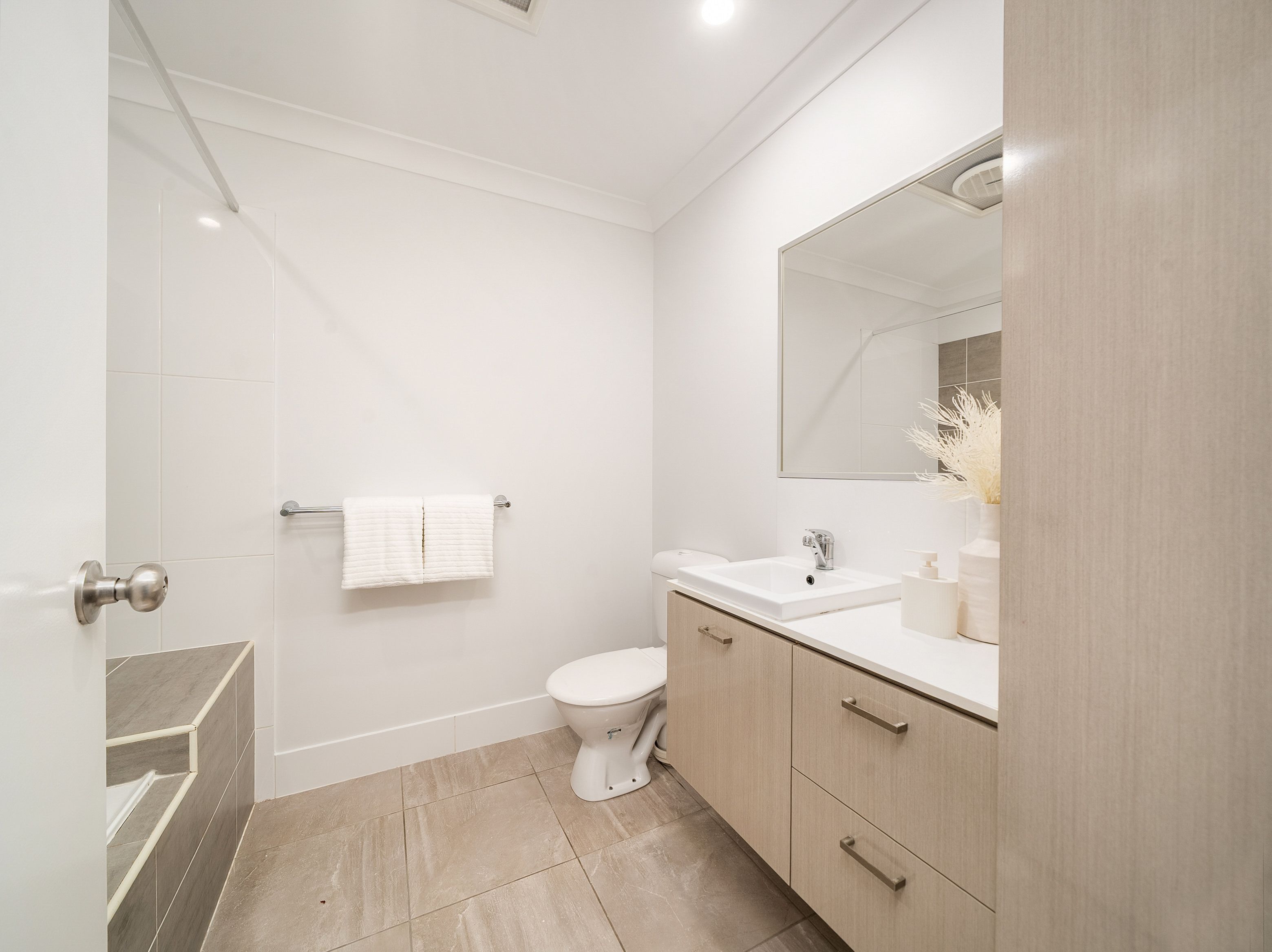 175/1 Bass Court — photo 15 of 15