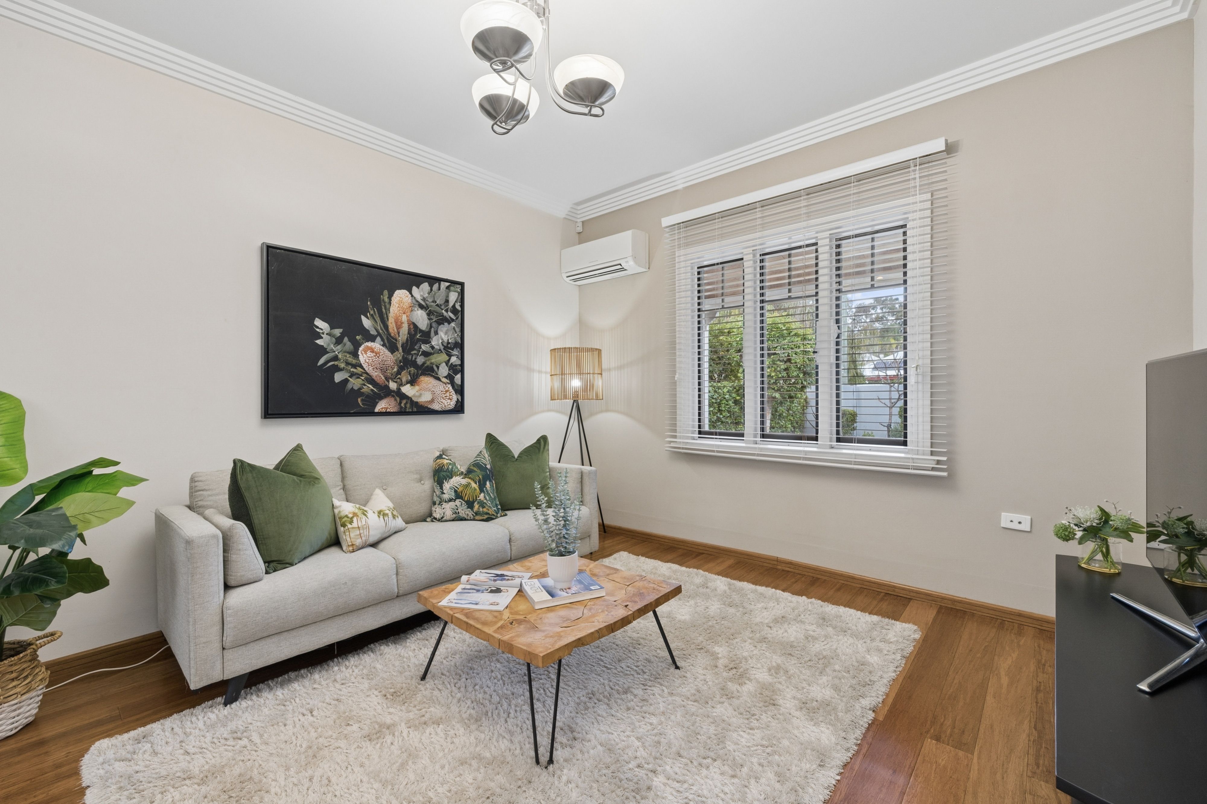 101 Mackie Street — photo 5 of 29