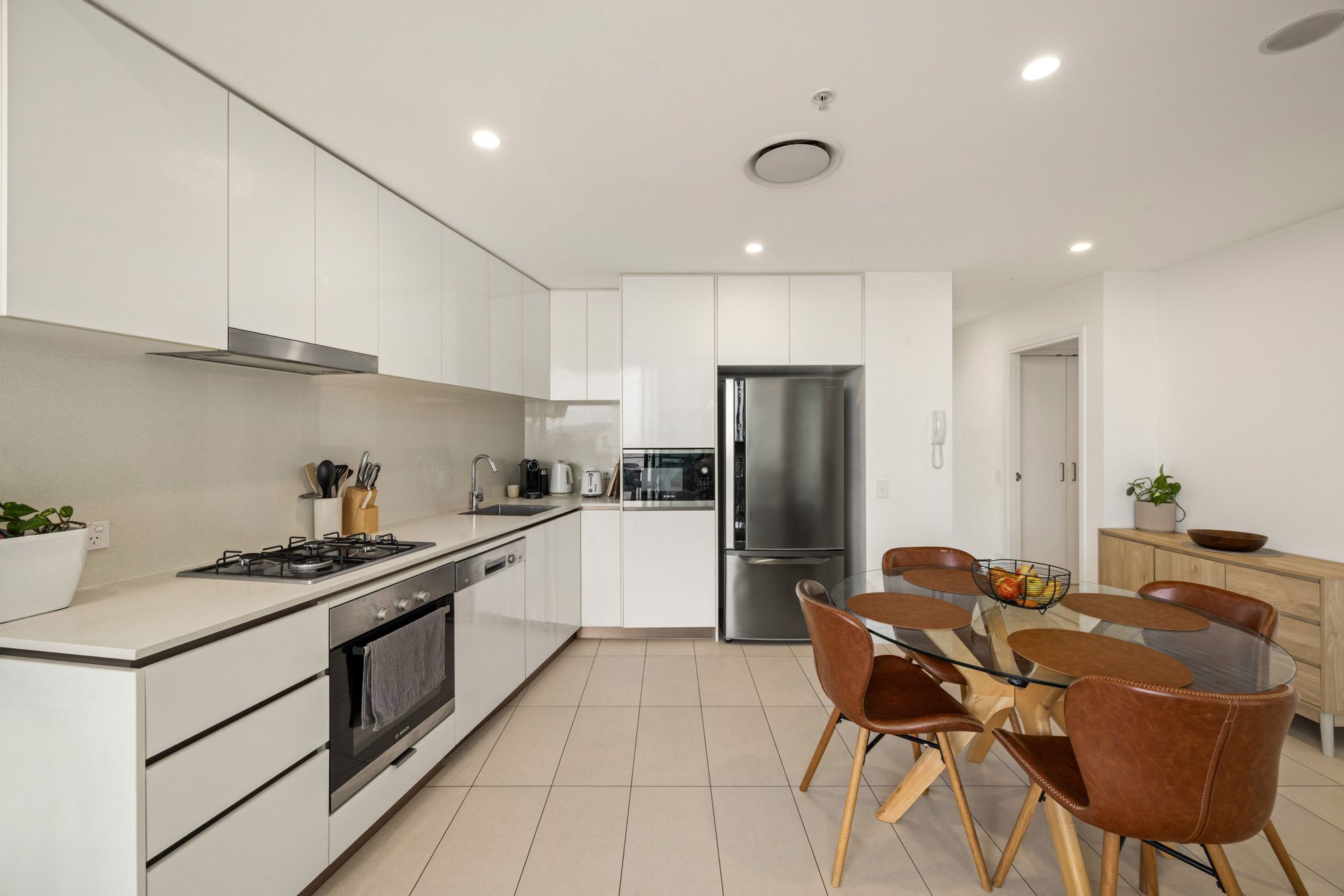 31309/24 Stratton Street — photo 6 of 14