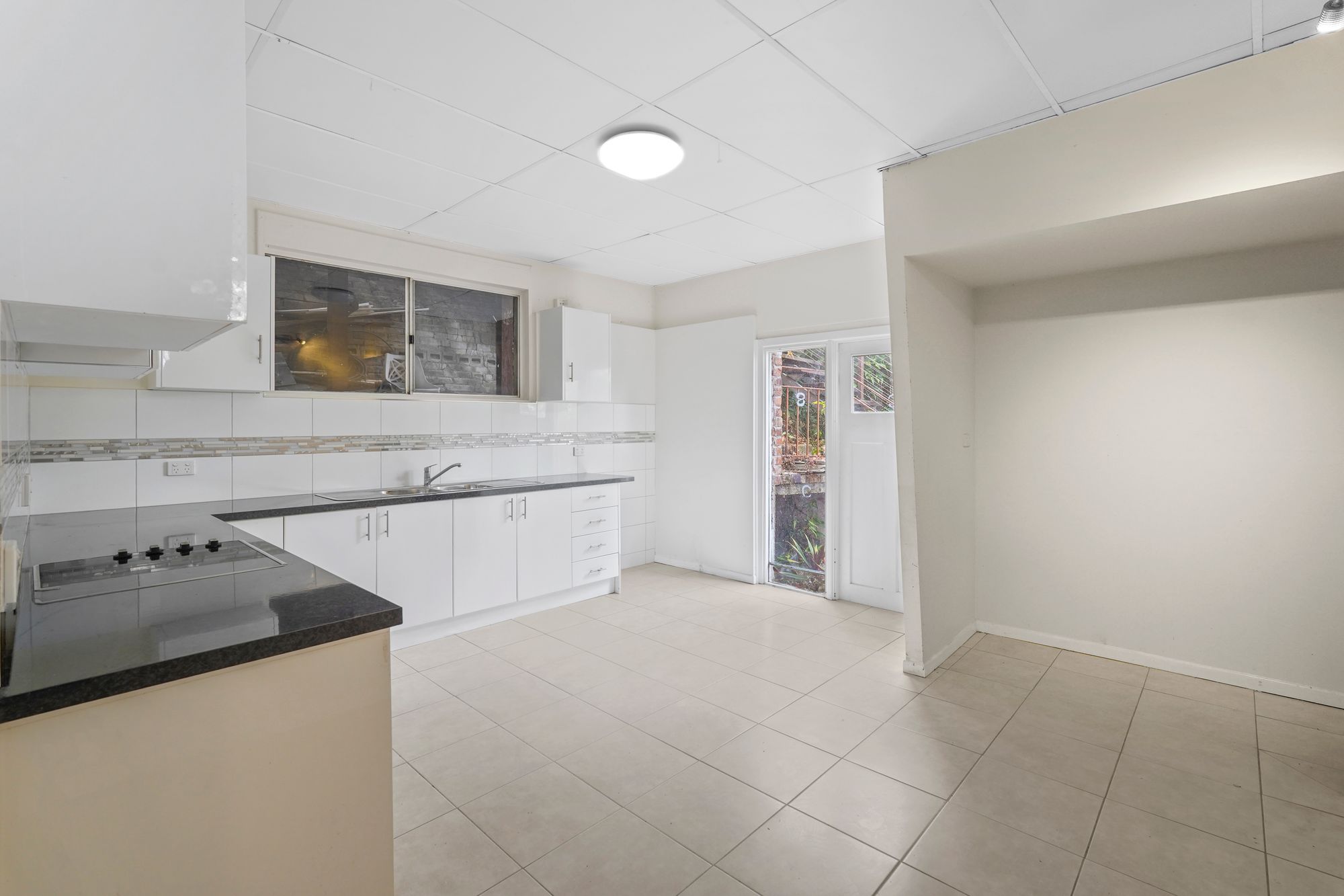 93 Mountain Street — photo 8 of 21