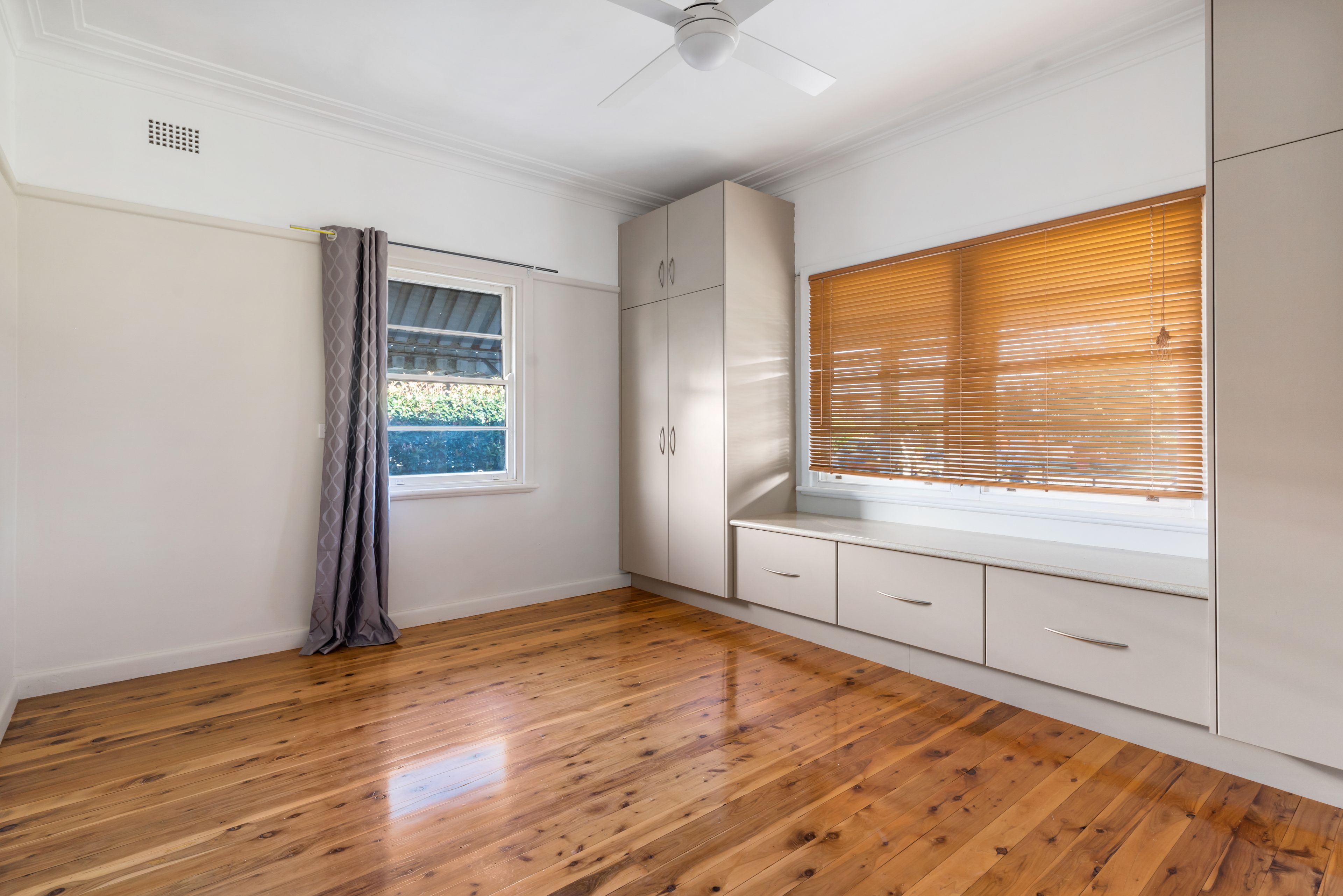 11 Cardington Street, Yeoval, NSW 2868 House for Sale Ray White