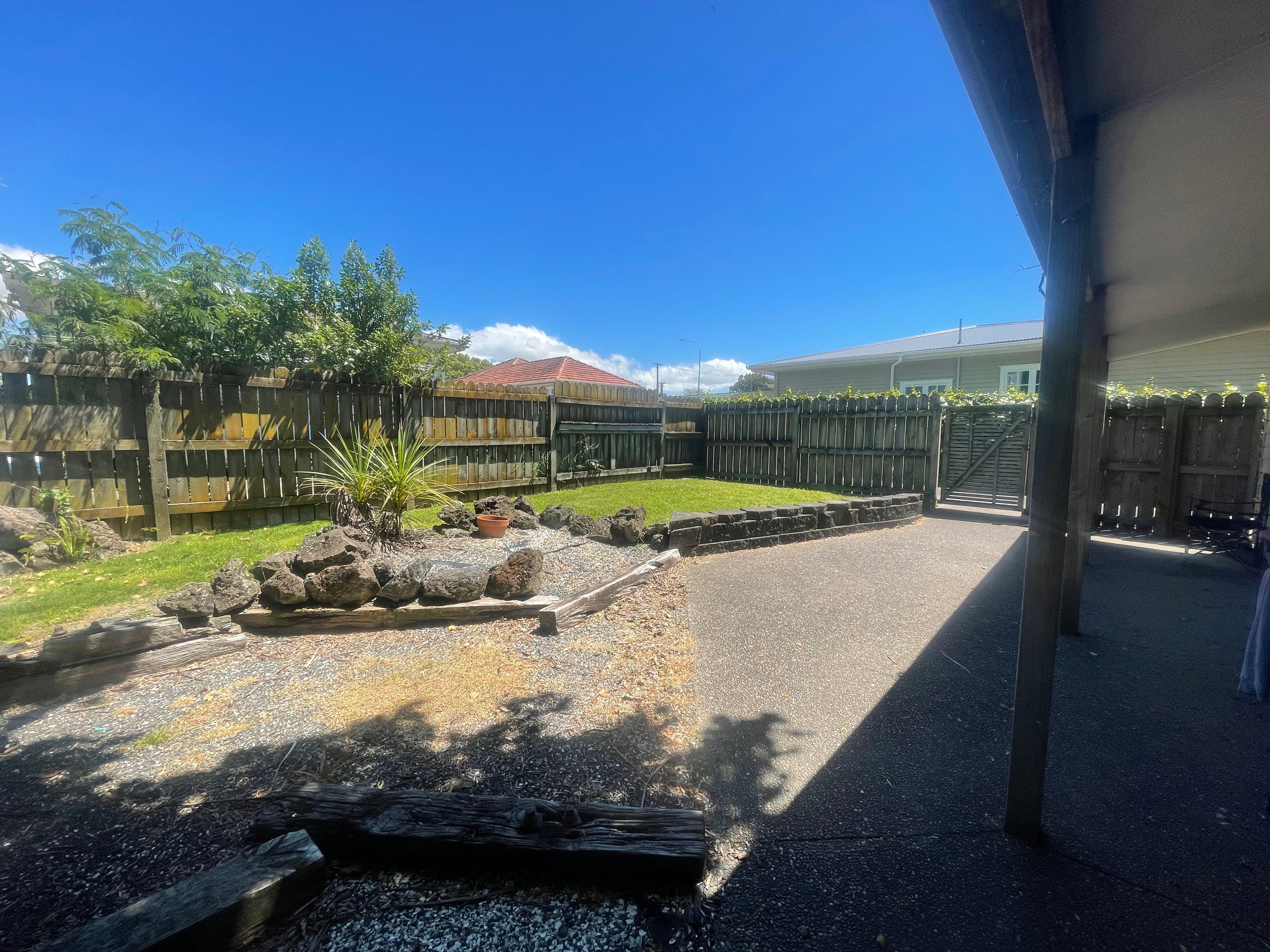 1598a Great North Road, Waterview, Auckland City