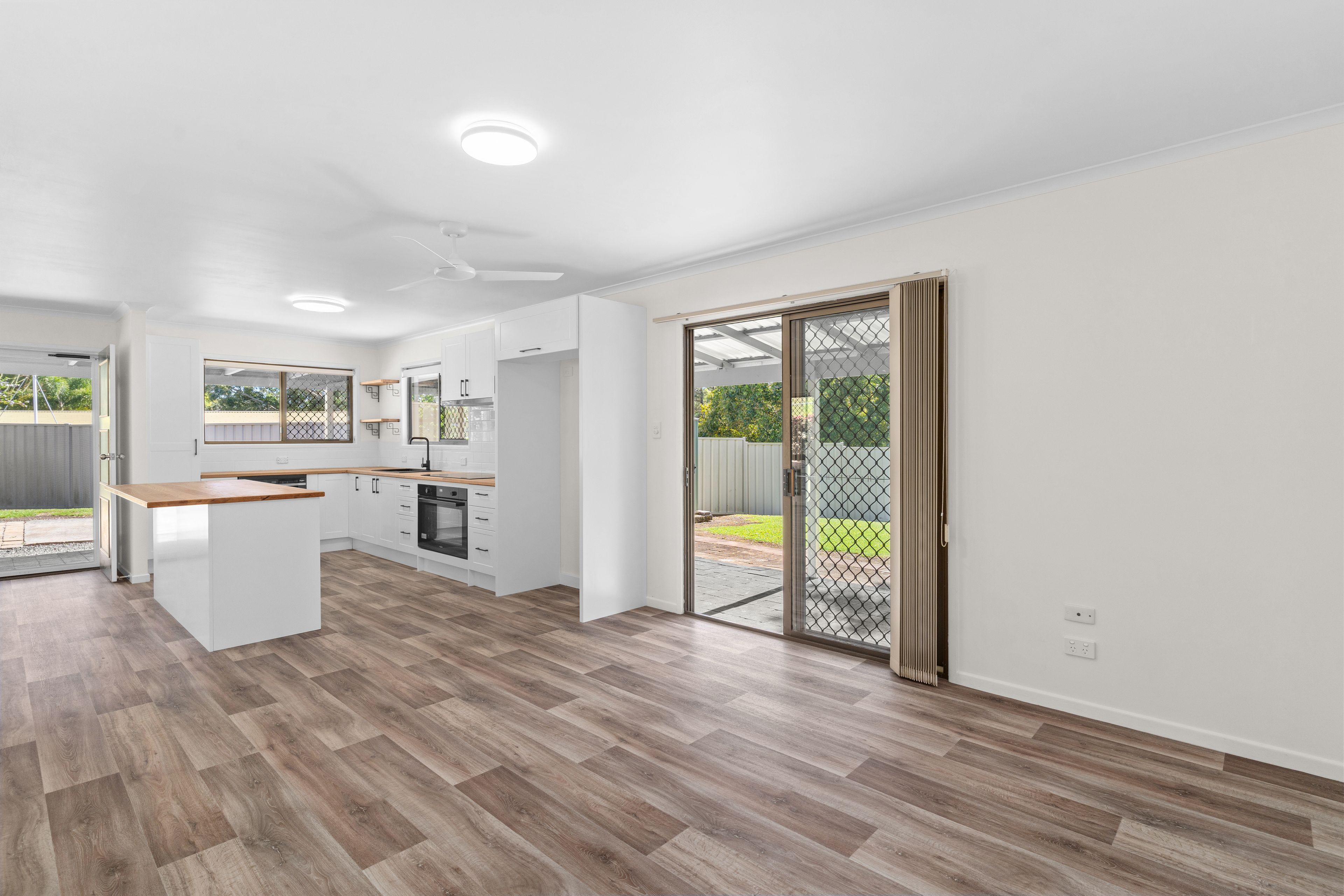 4 Diamond Valley Road — photo 6 of 22