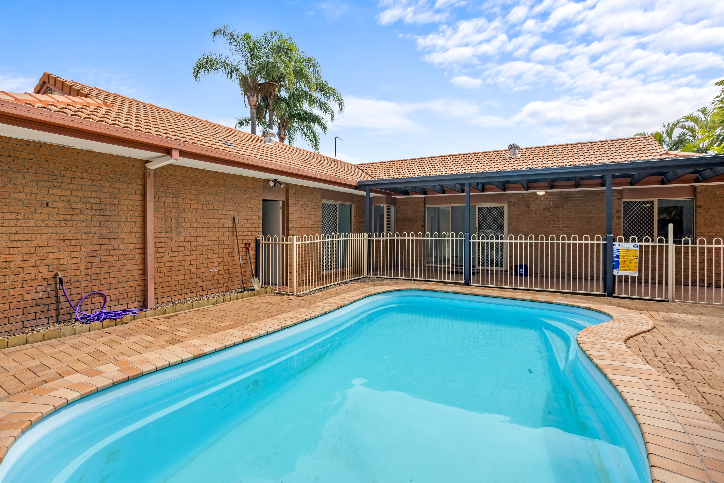 3 Butterfly Court, Benowa, QLD 4217