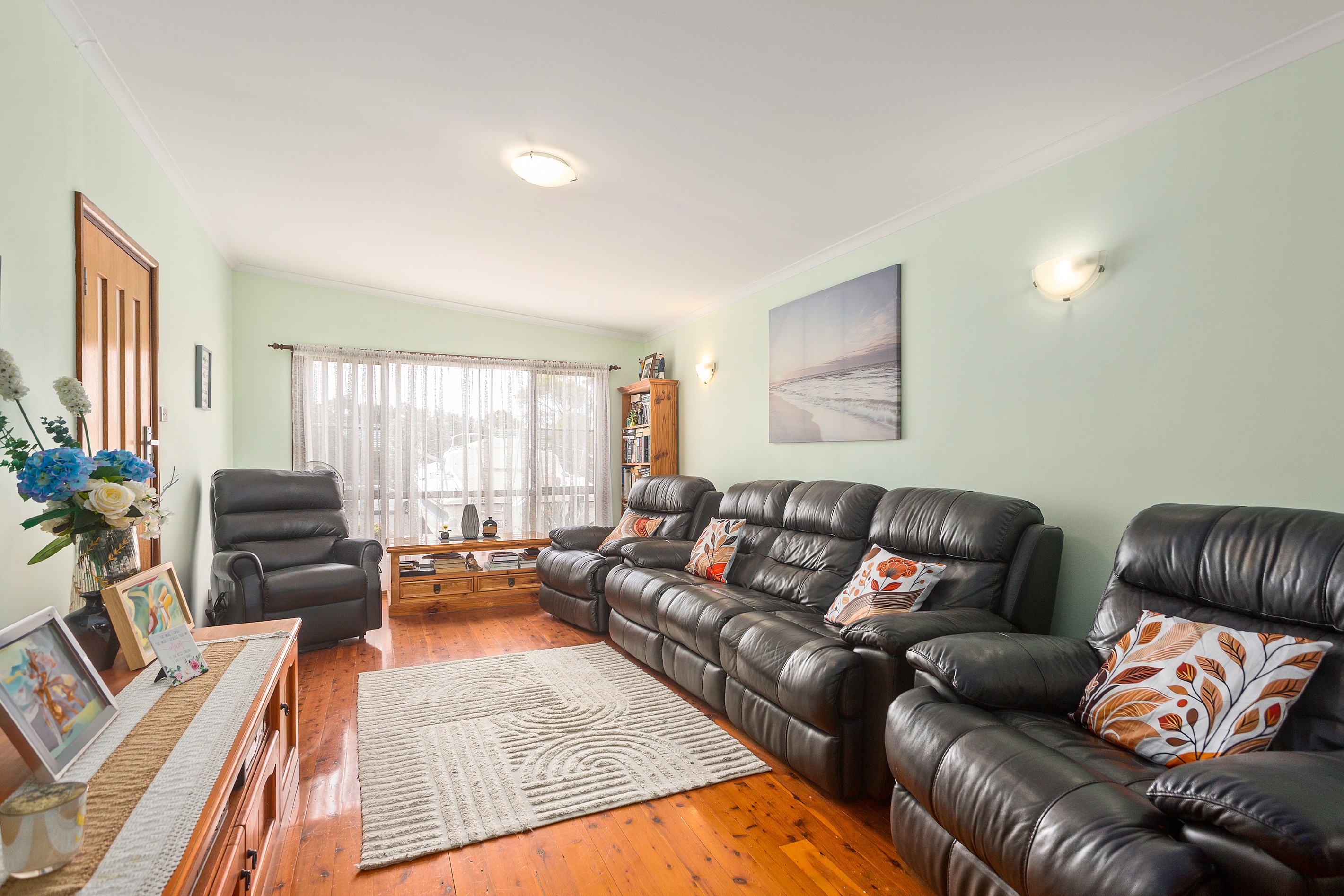 9 Deakin Street, Oak Flats, NSW 2529