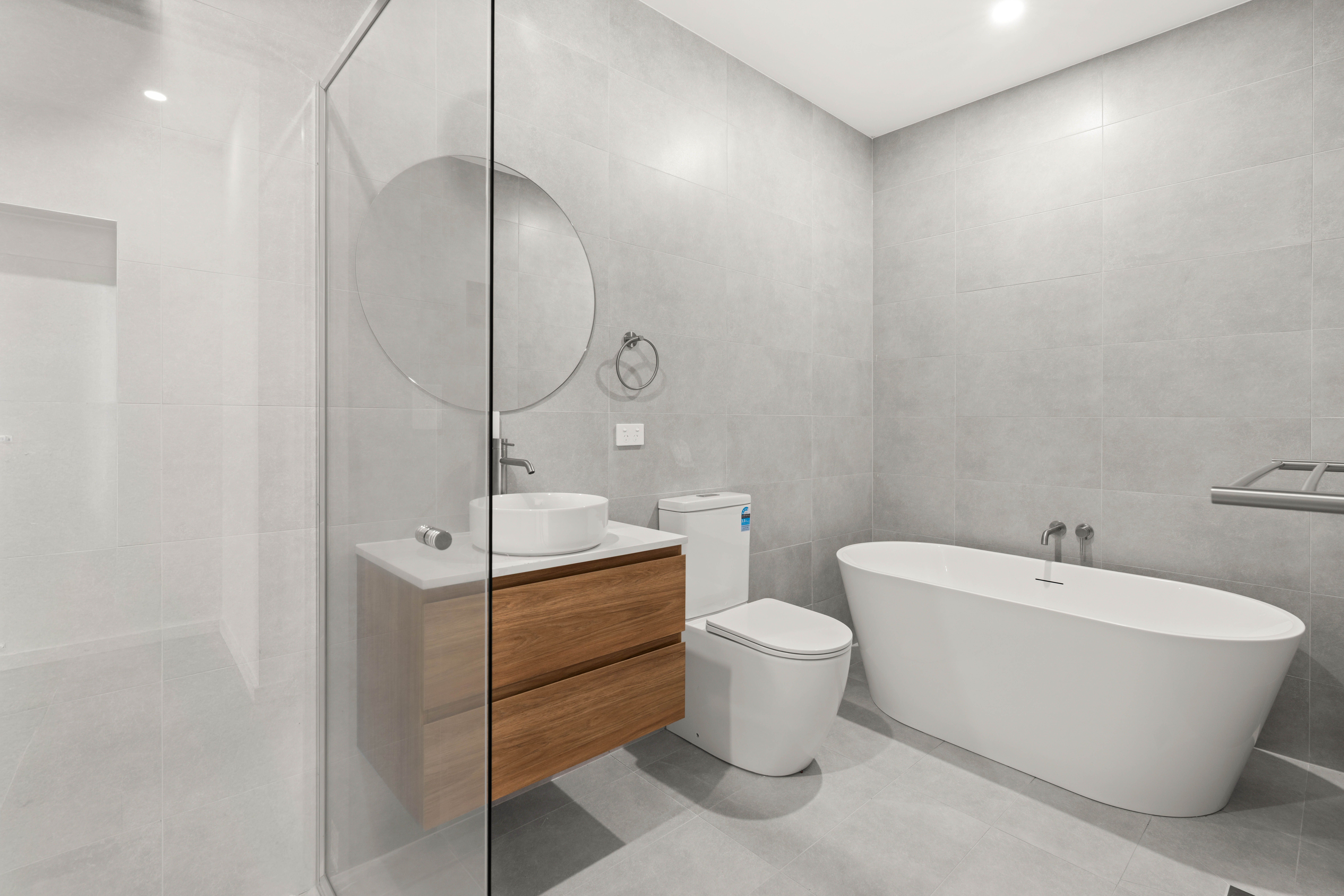 90A Taylors Lane — photo 9 of 12