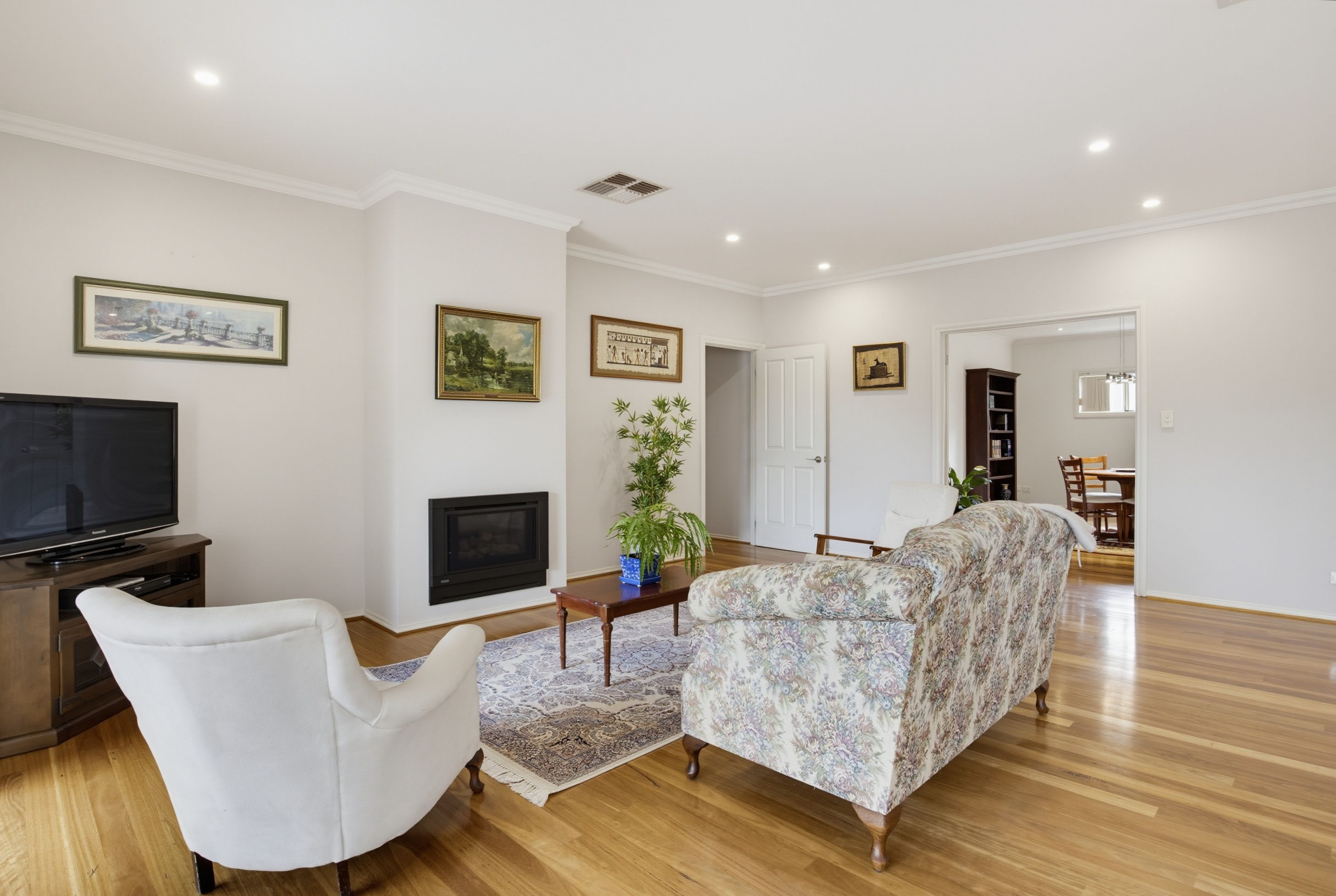 15 Norman Avenue — photo 11 of 30