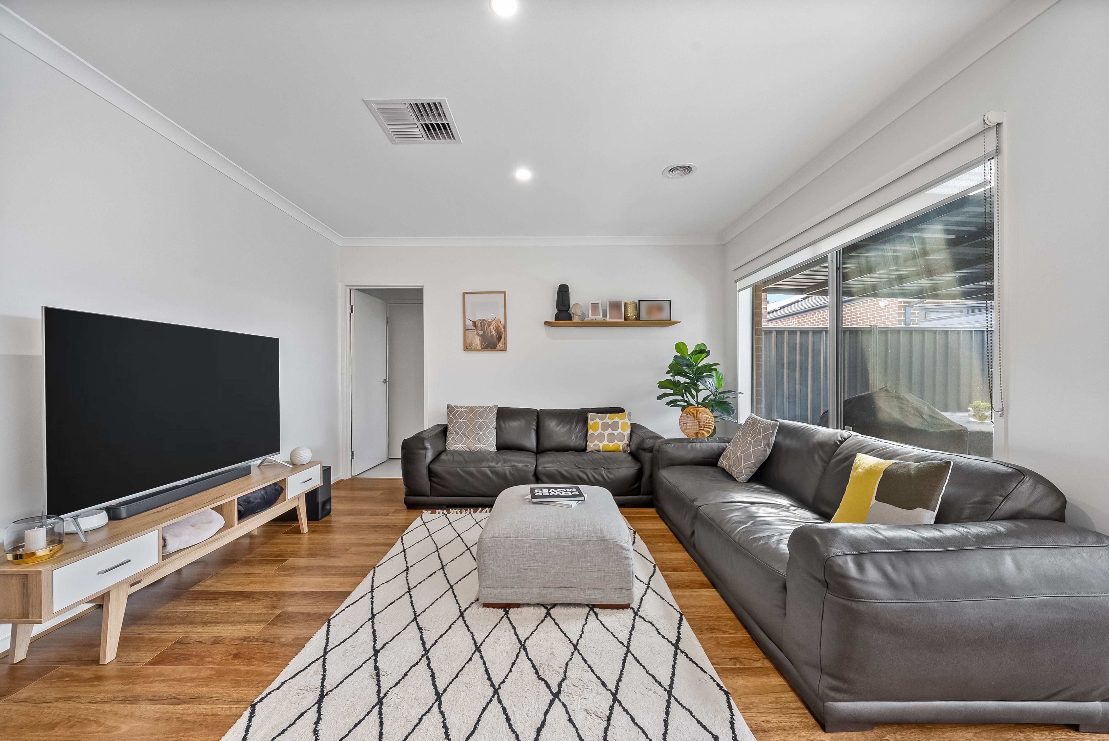 27 Chase Avenue, Wollert, VIC 3750