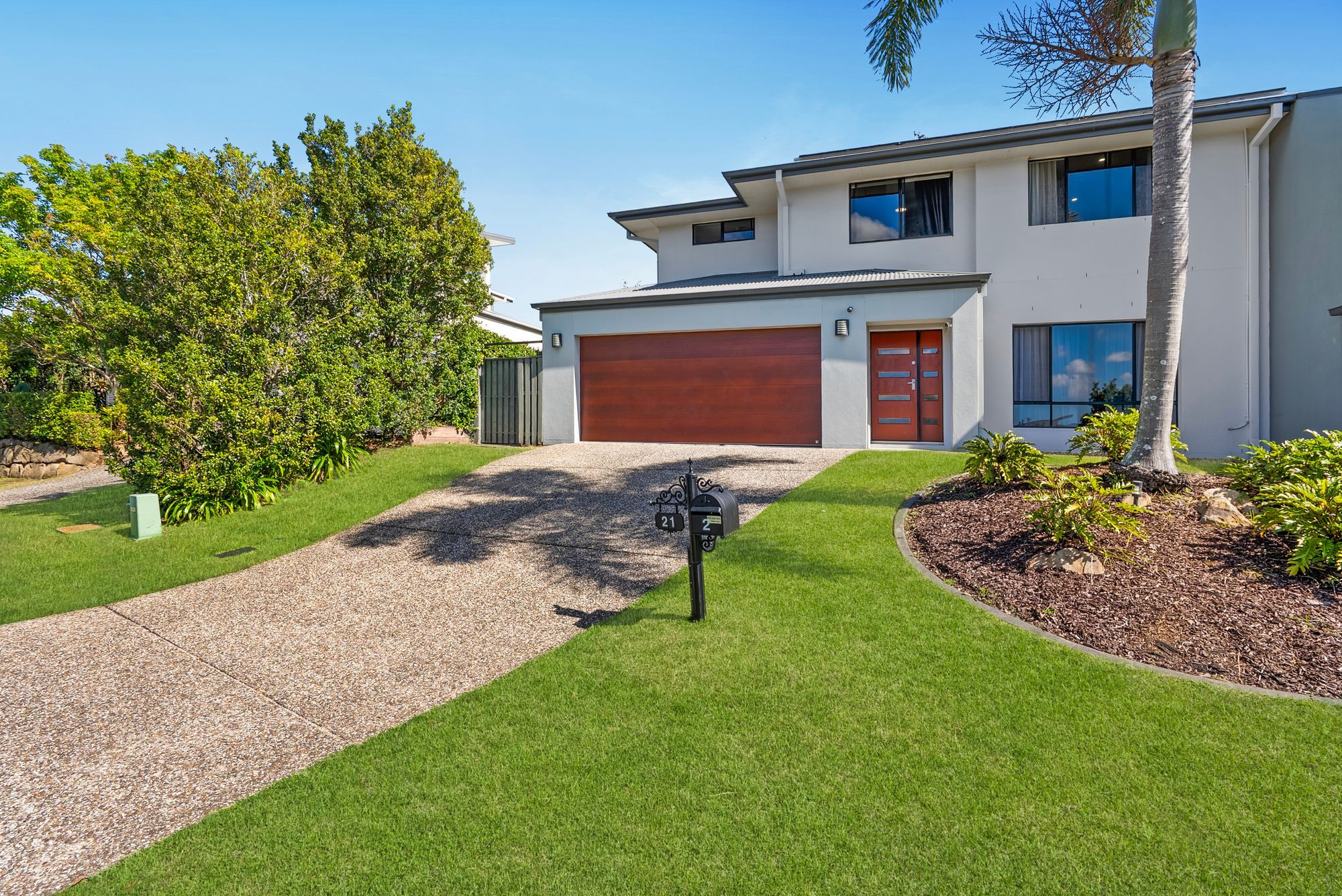 2/21 Willow Tree Drive — photo from Ray White TMG