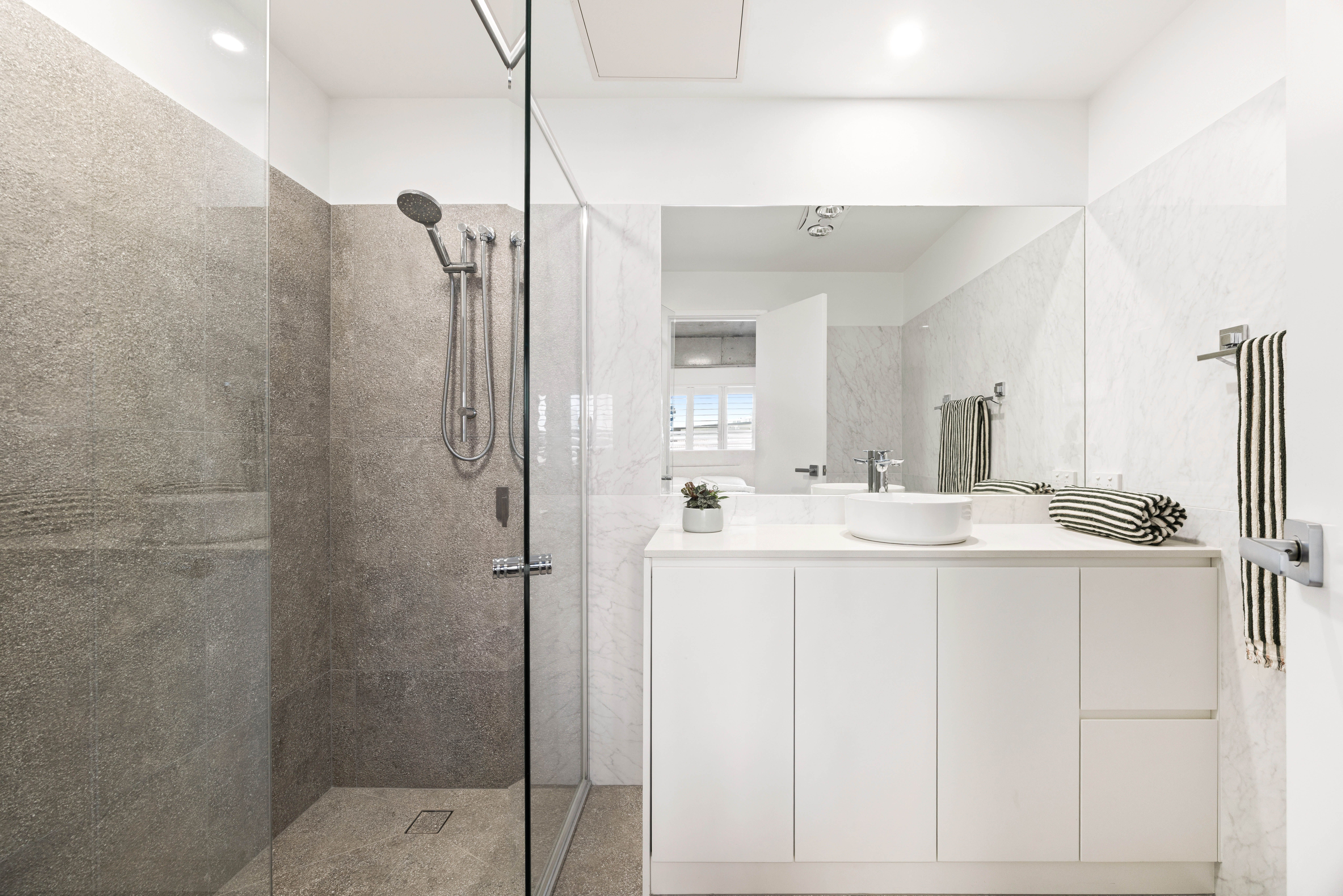 Unit 2/43 Verney Street — photo 15 of 21