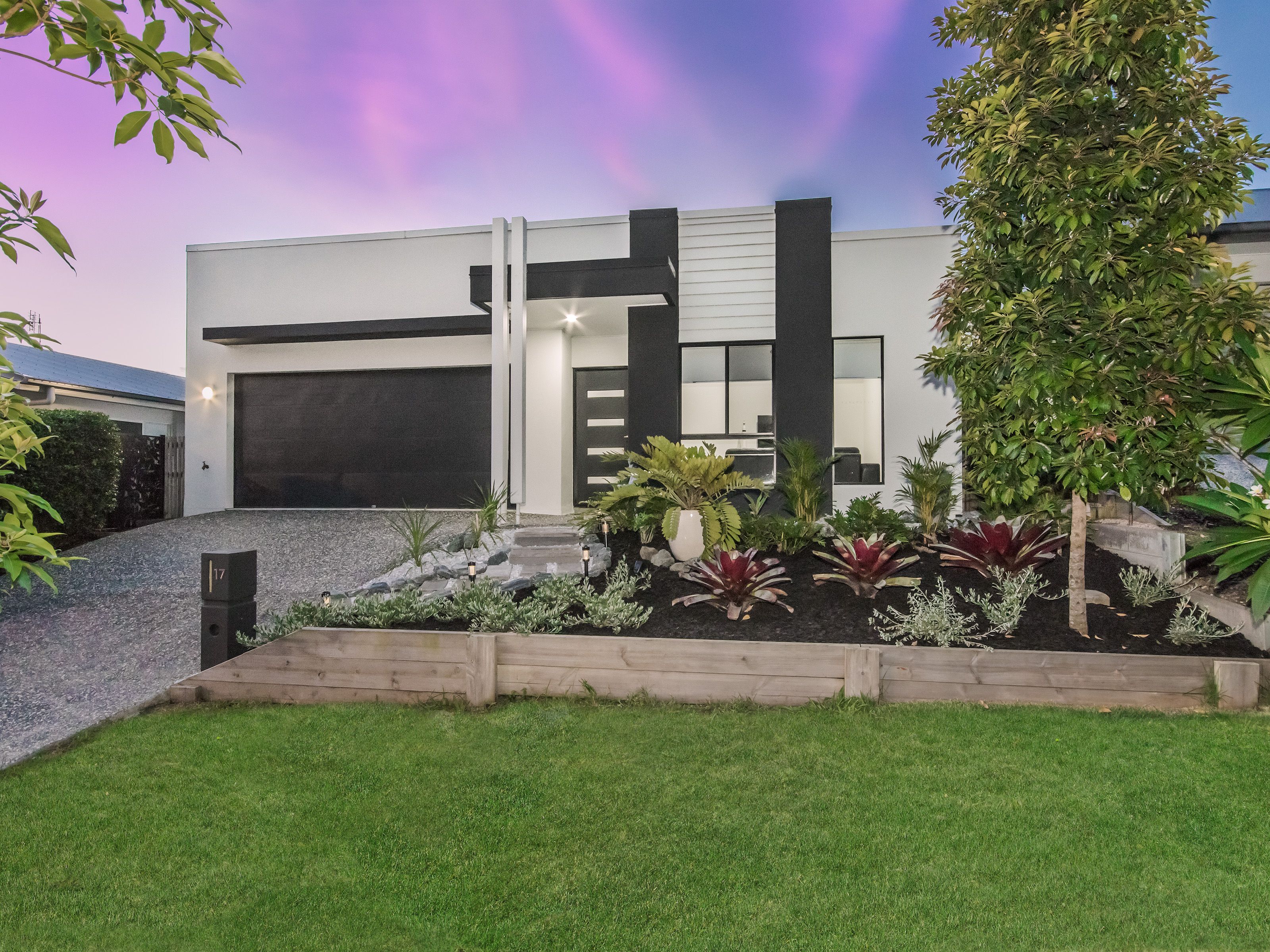 17 Gainsborough Drive, Pimpama QLD 4209