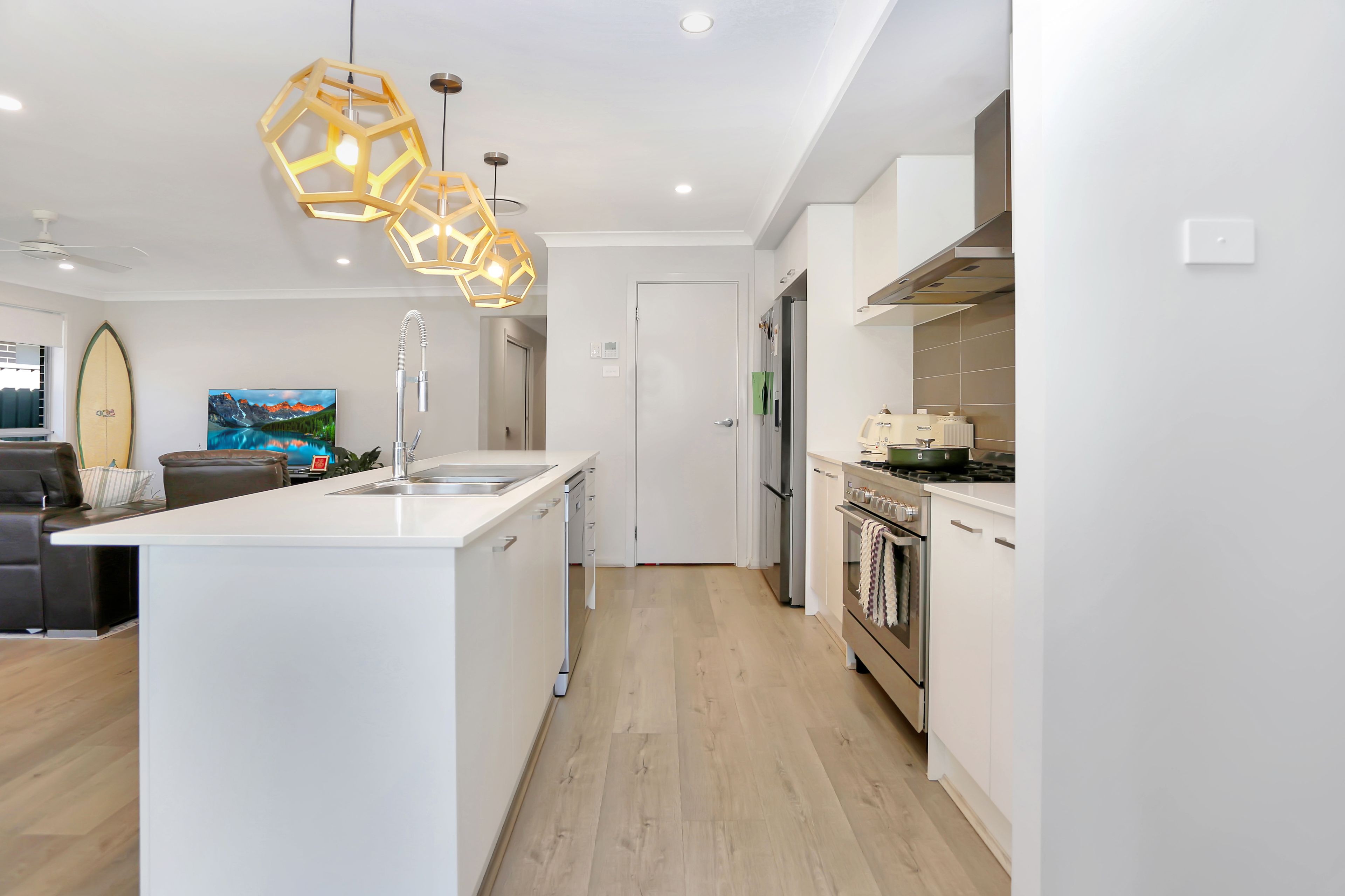 19 Sapling Road — photo 7 of 28