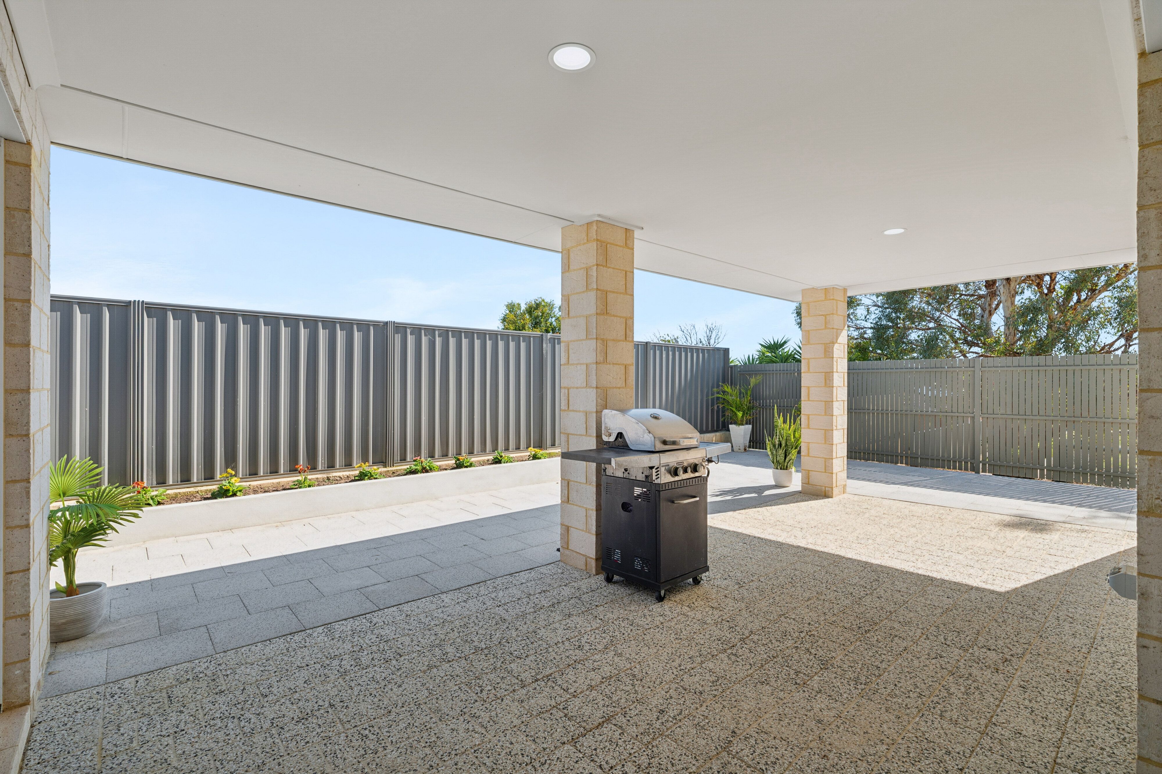 67 Augustus Drive — photo 26 of 30