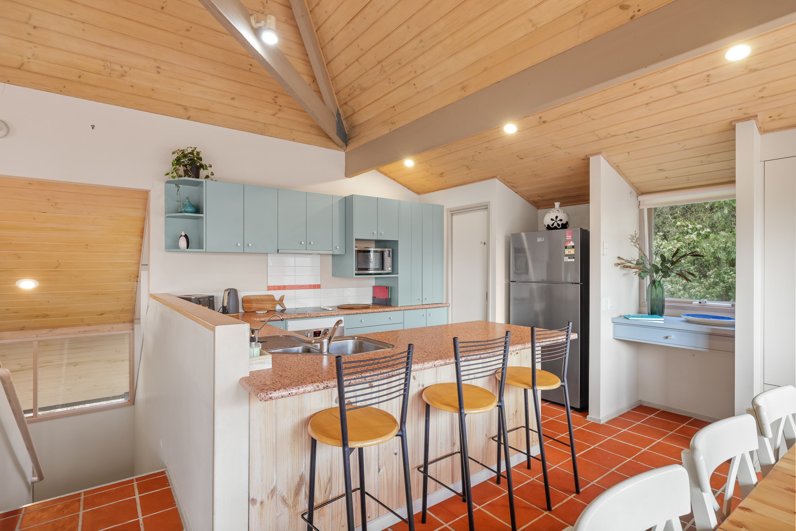 12 West Court, Cowes, VIC 3922