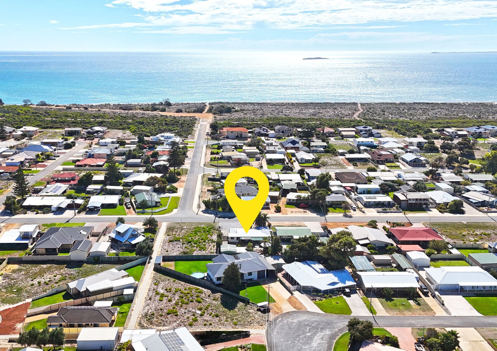 39 Lesueur Drive, Jurien Bay, WA 6516