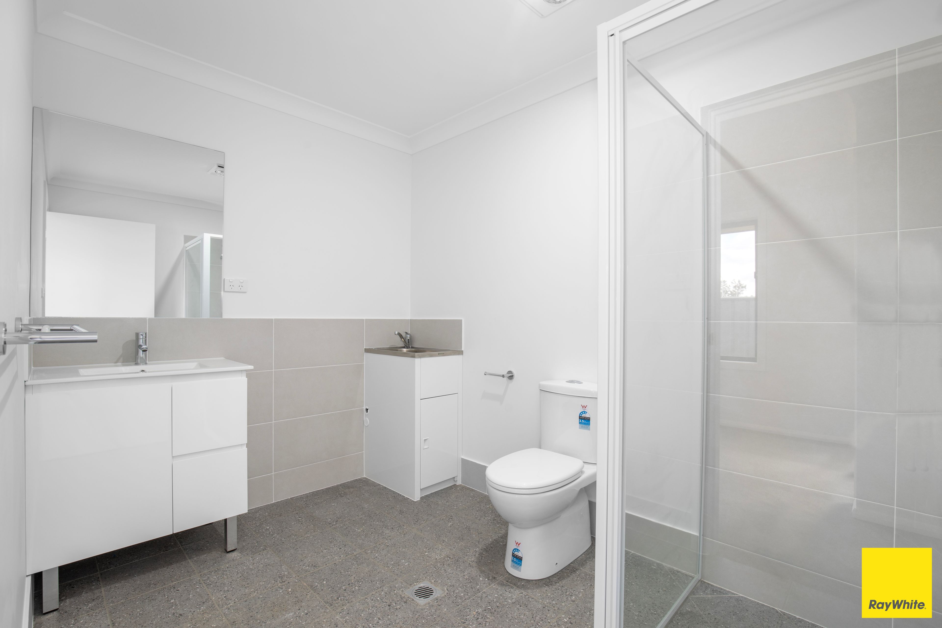 2/12 Sunrise Crescent, Armidale, NSW 2350