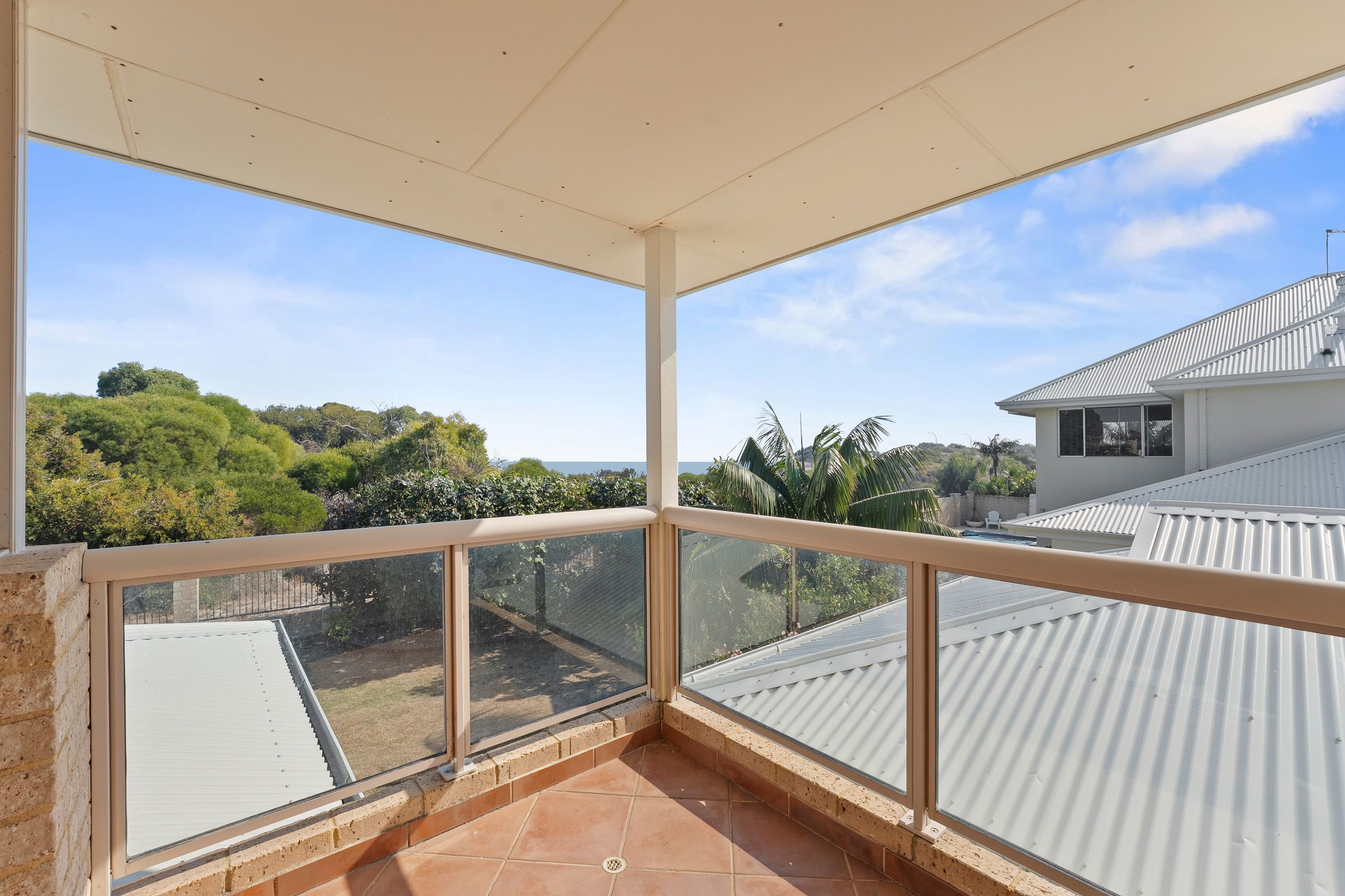 8 Cardiff Place, Warnbro, WA 6169