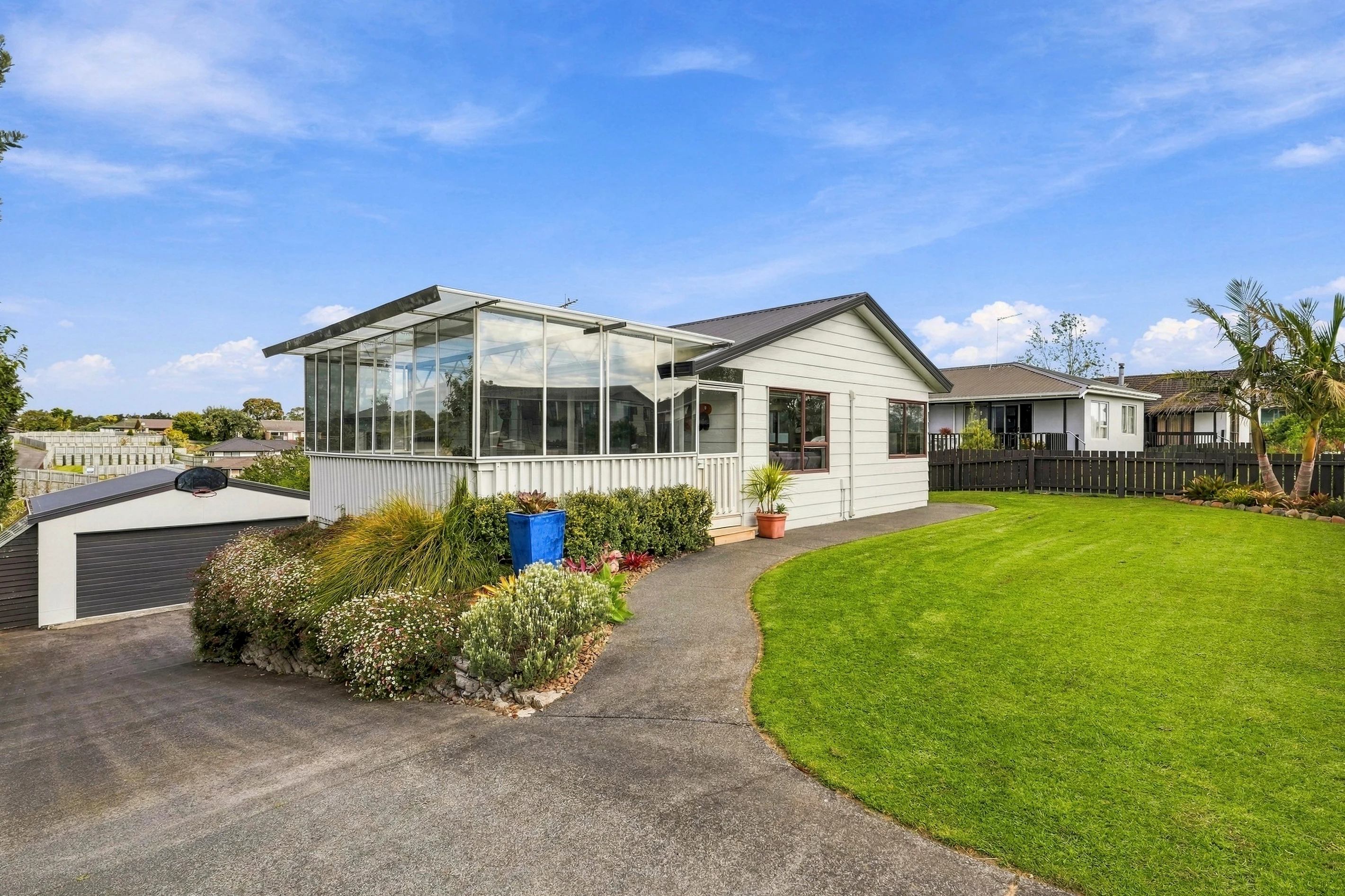 55 Edgewater Parade, Waiuku, Franklin