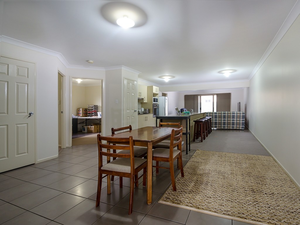Unit 1/2 Rose Lea Court, Warwick, QLD 4370