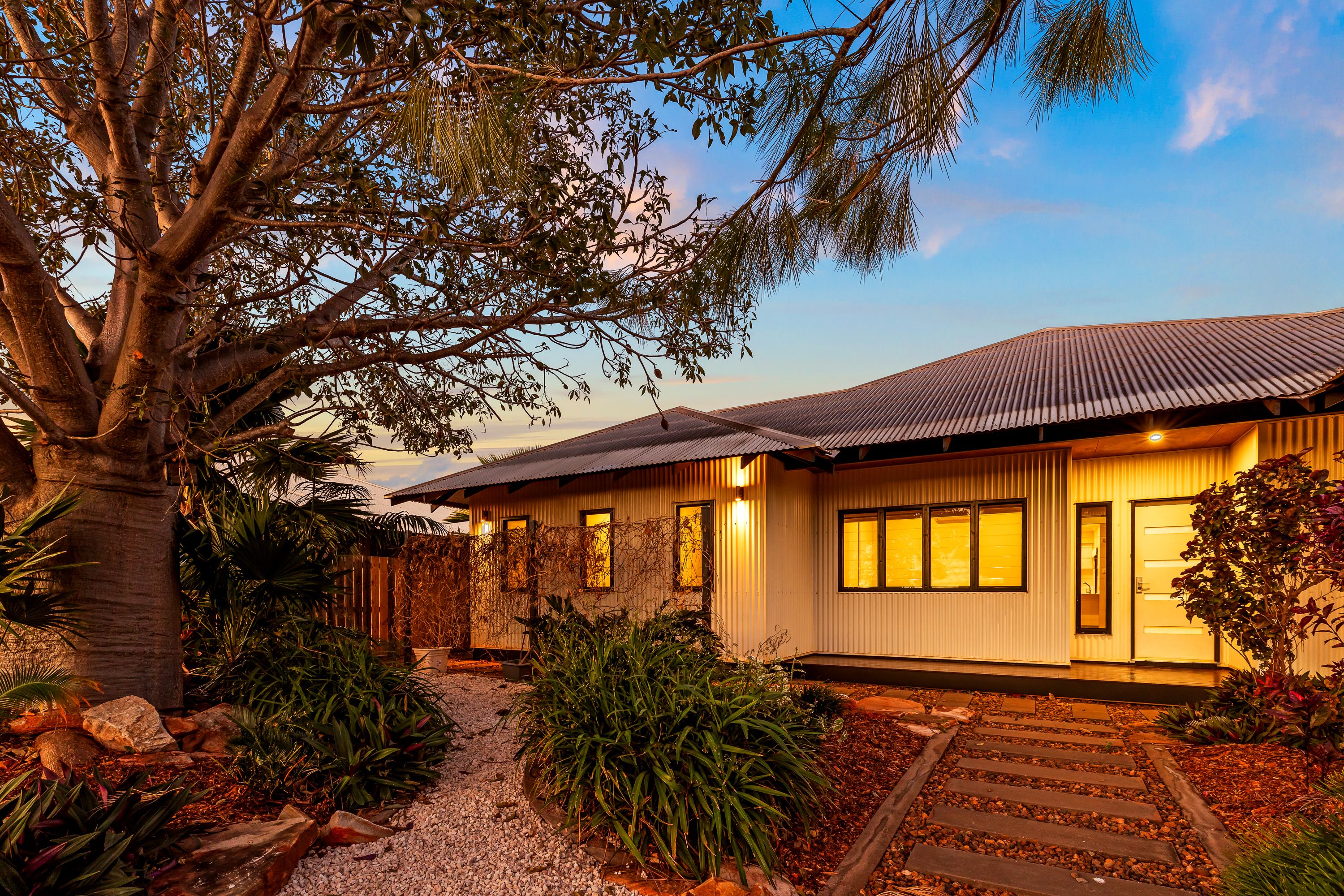 6 Shiosaki Brace, Bilingurr, WA 6725