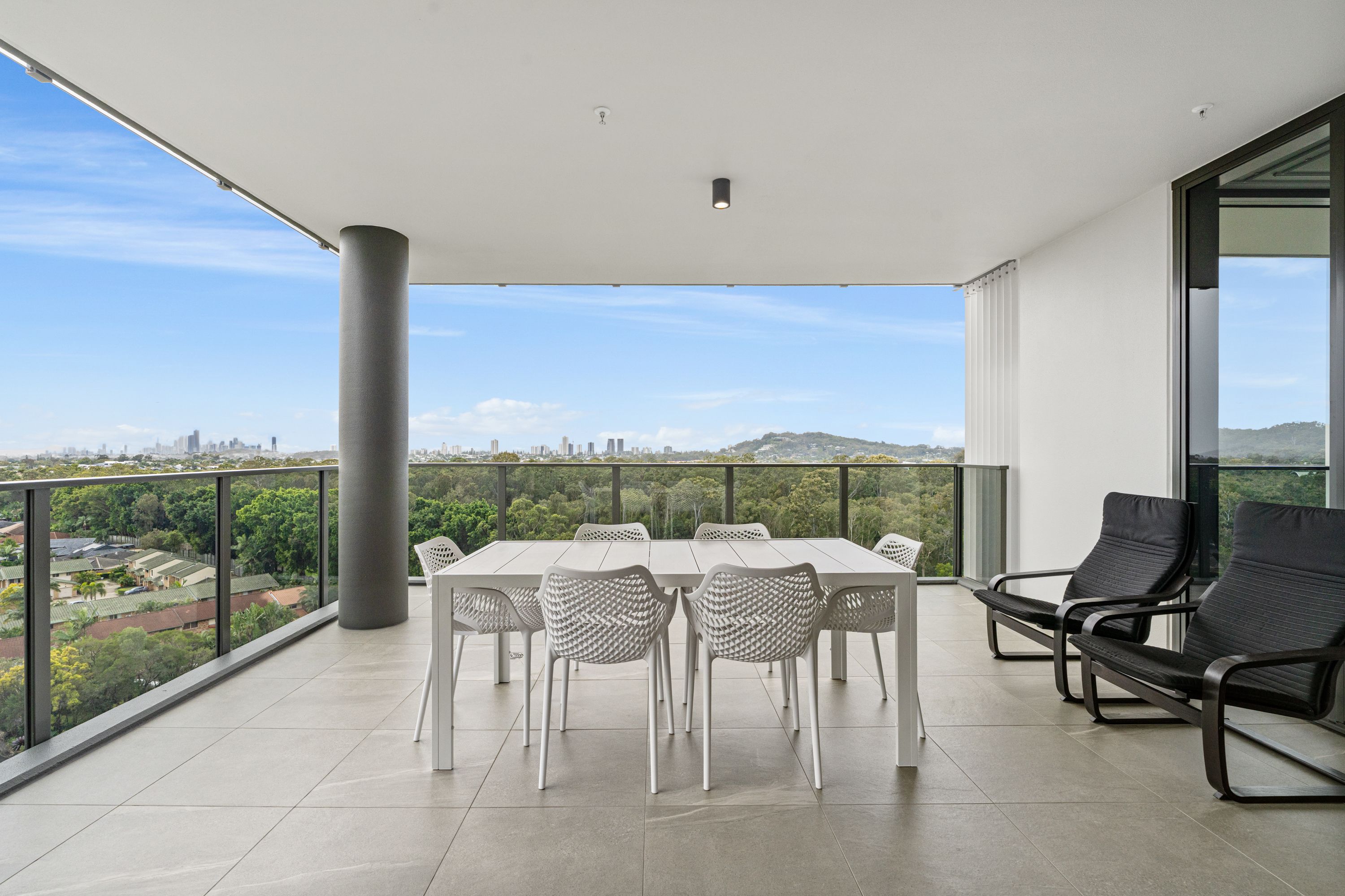 42/20 Executive Drive — photo 8 of 26