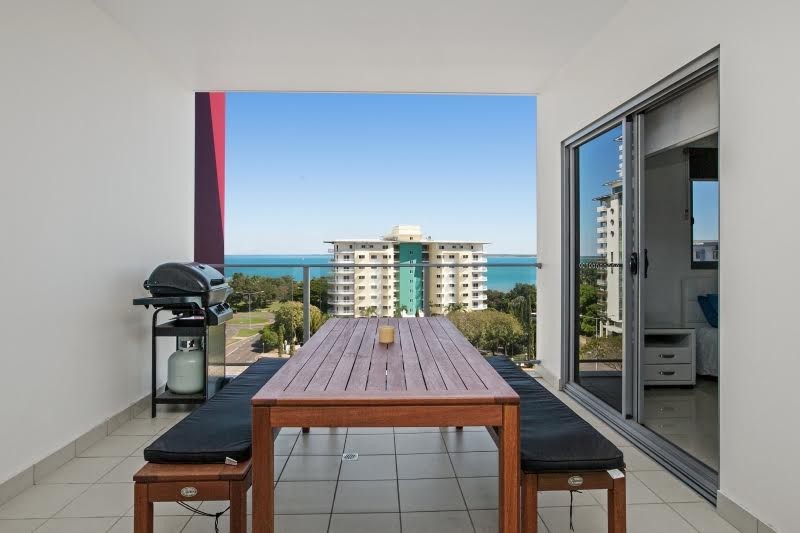 805 (37) /108 Mitchell Street, DARWIN CITY, NT 0800