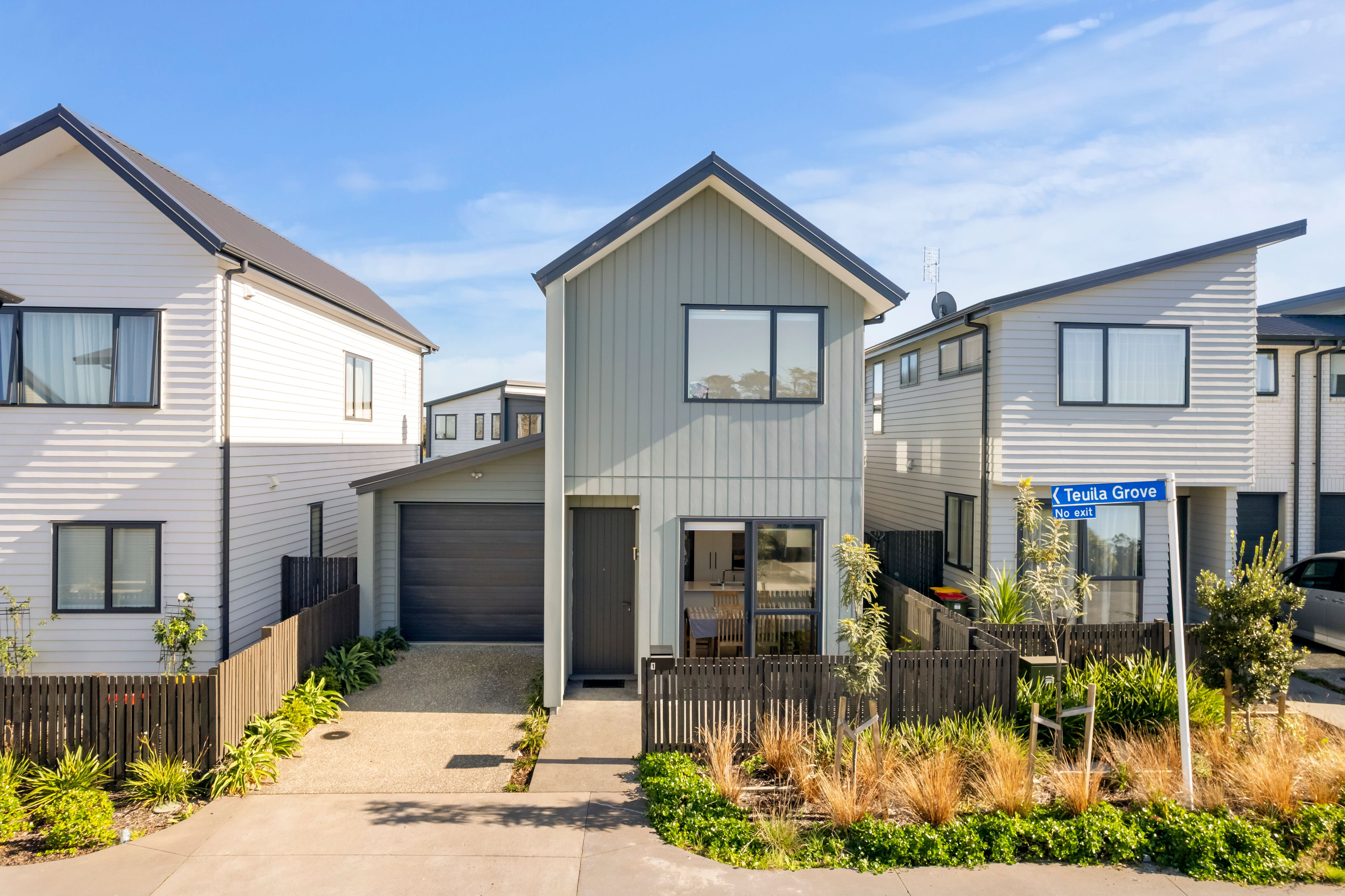 1 Teuila Grove, Wai O Taiki Bay, Auckland City