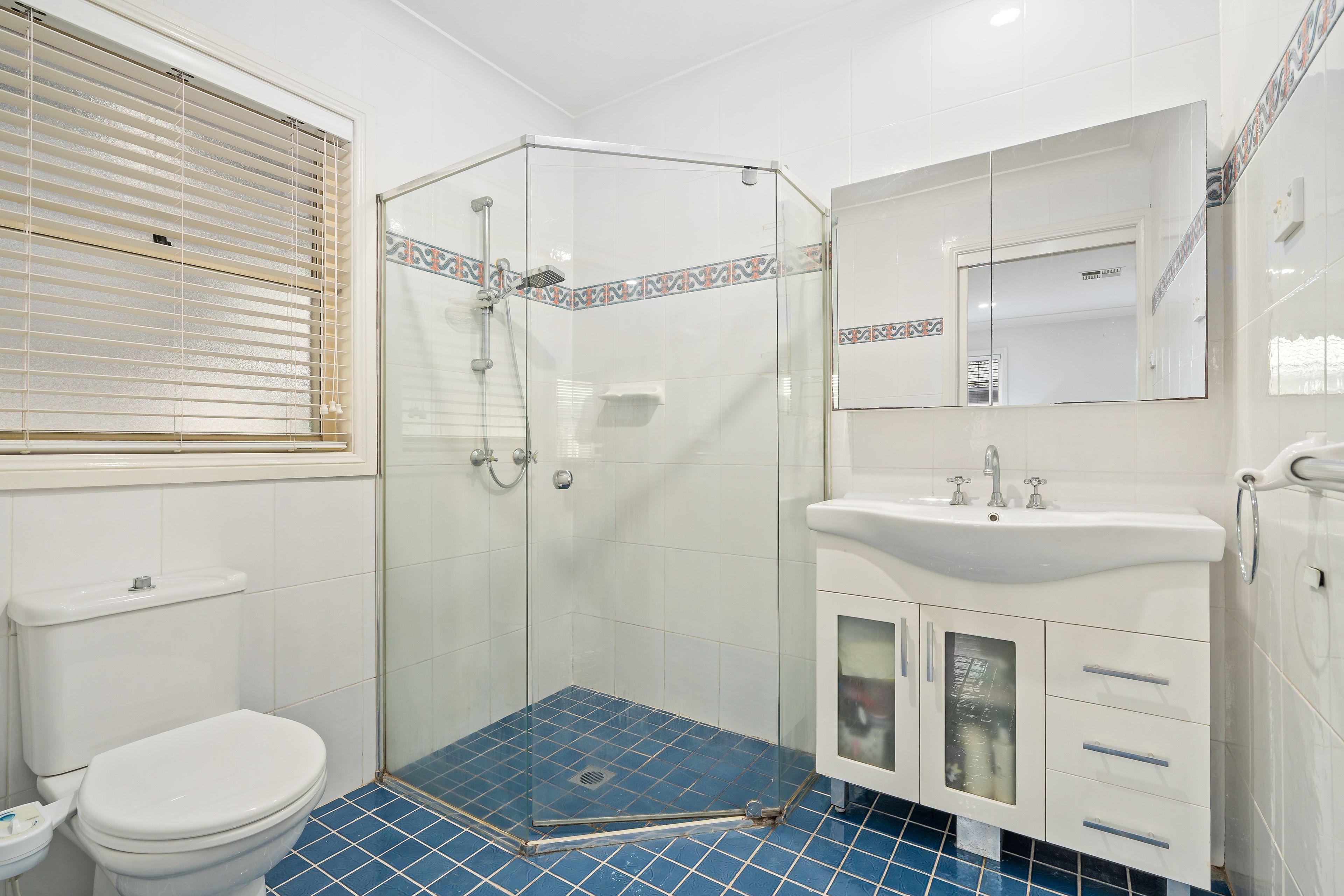 12 Bratsell Street — photo 9 of 13