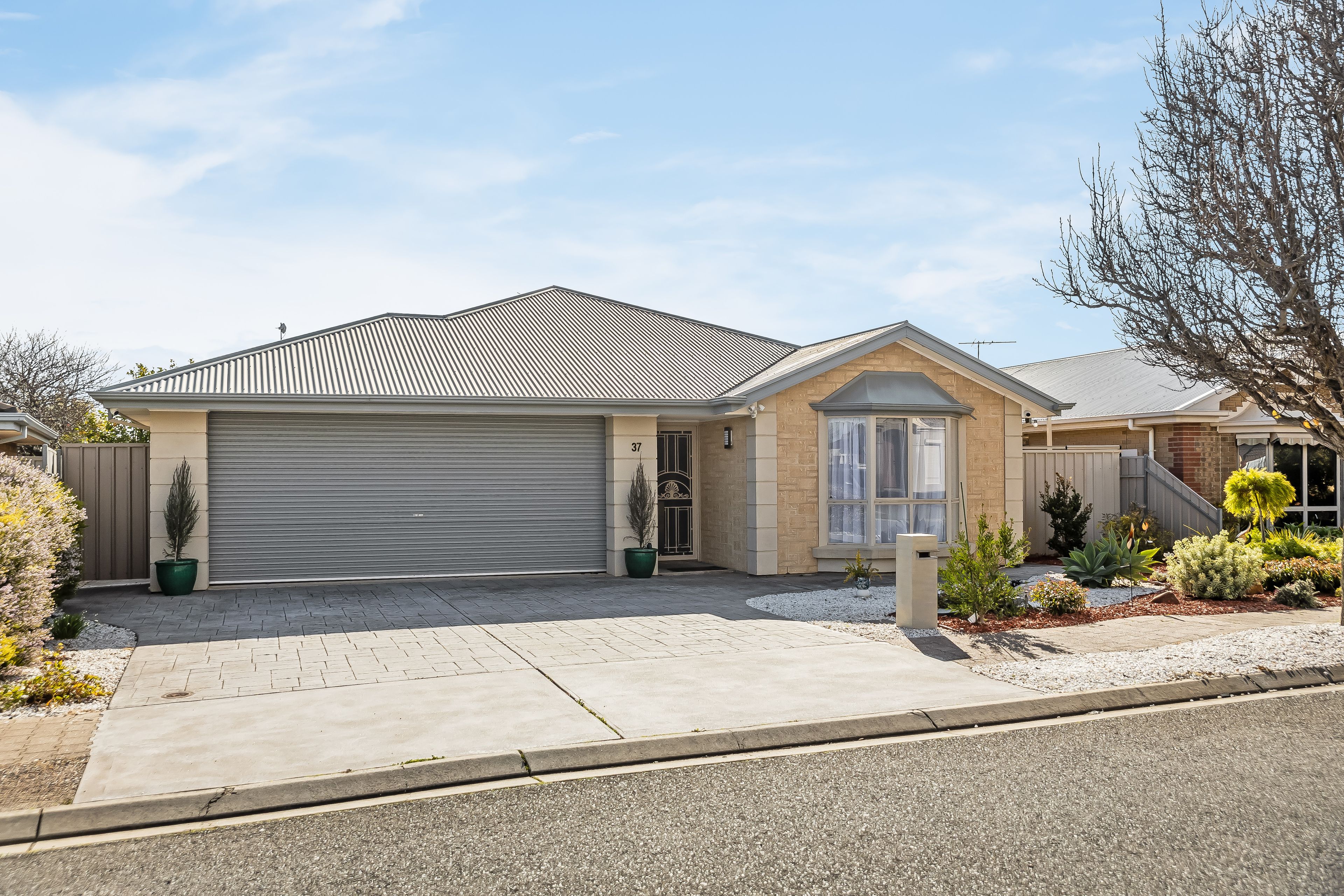37 Worthing Drive, Sheidow Park SA 5158