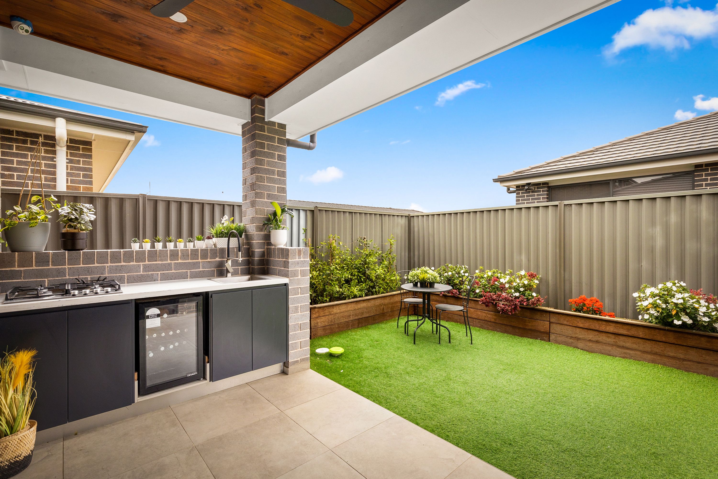 7 Firefly Street — photo 10 of 12