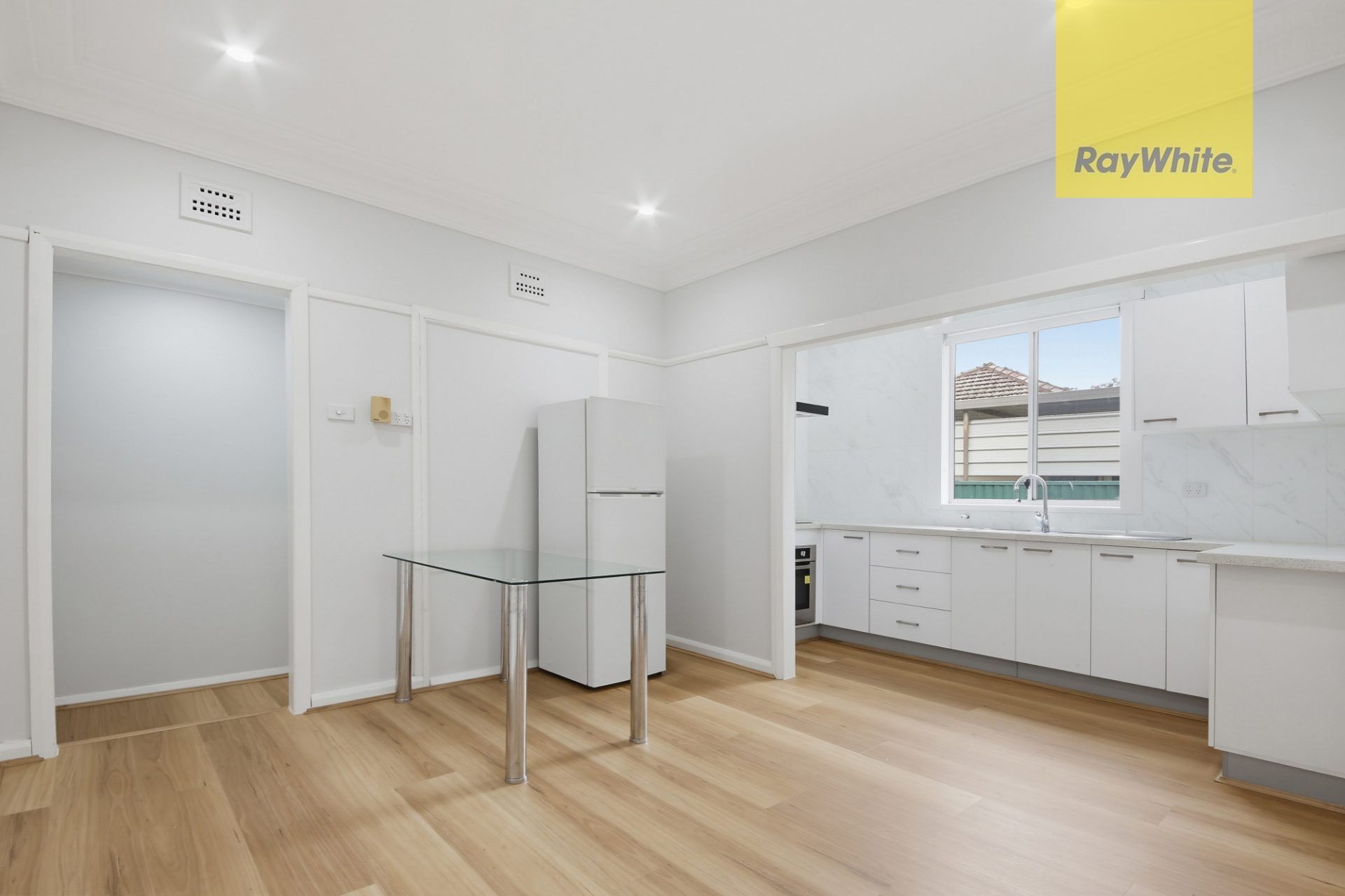 13A Prospect Road — photo 5 of 10