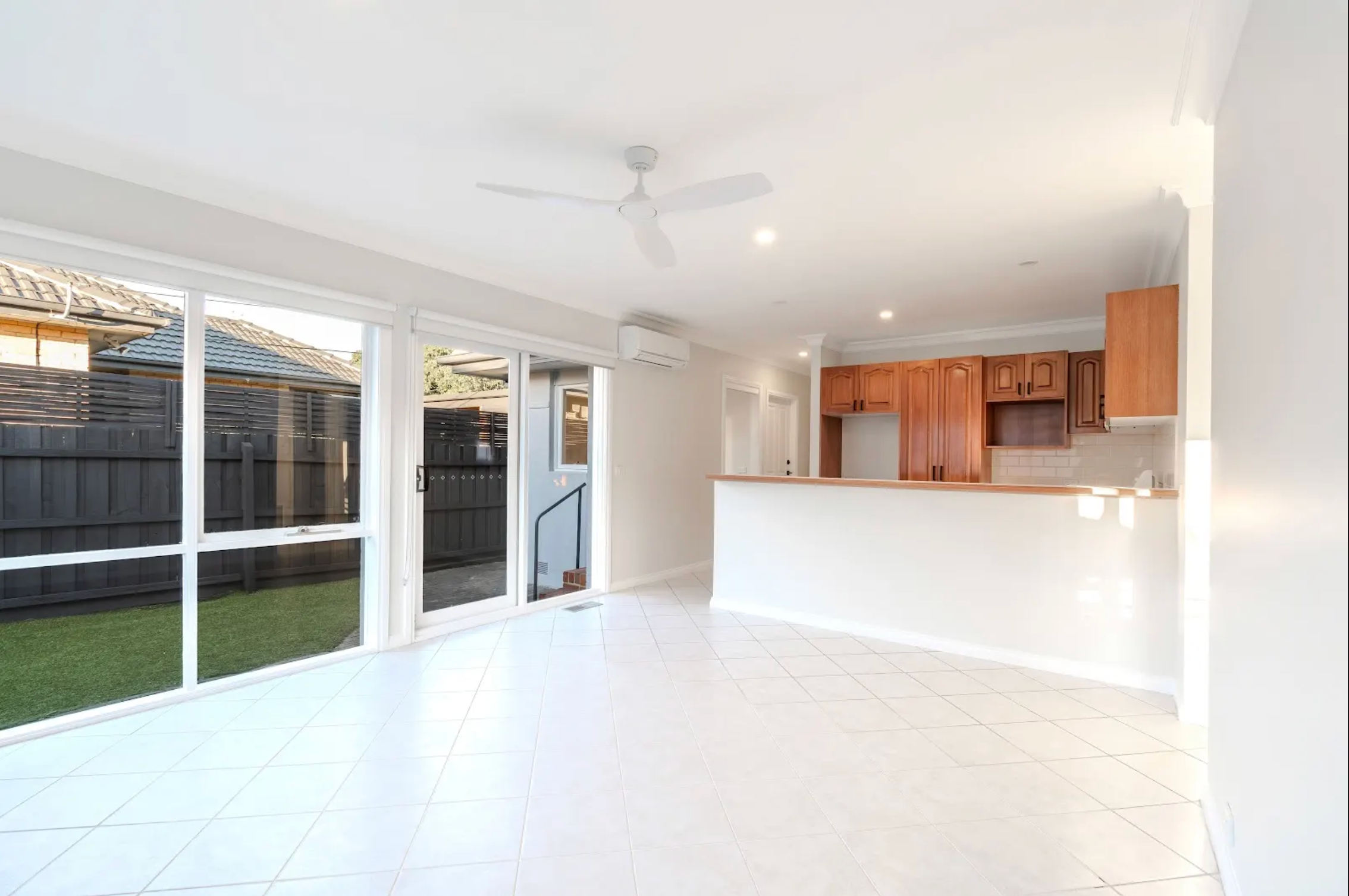 2/17 Yaralla Road, Bentleigh East, VIC 3165