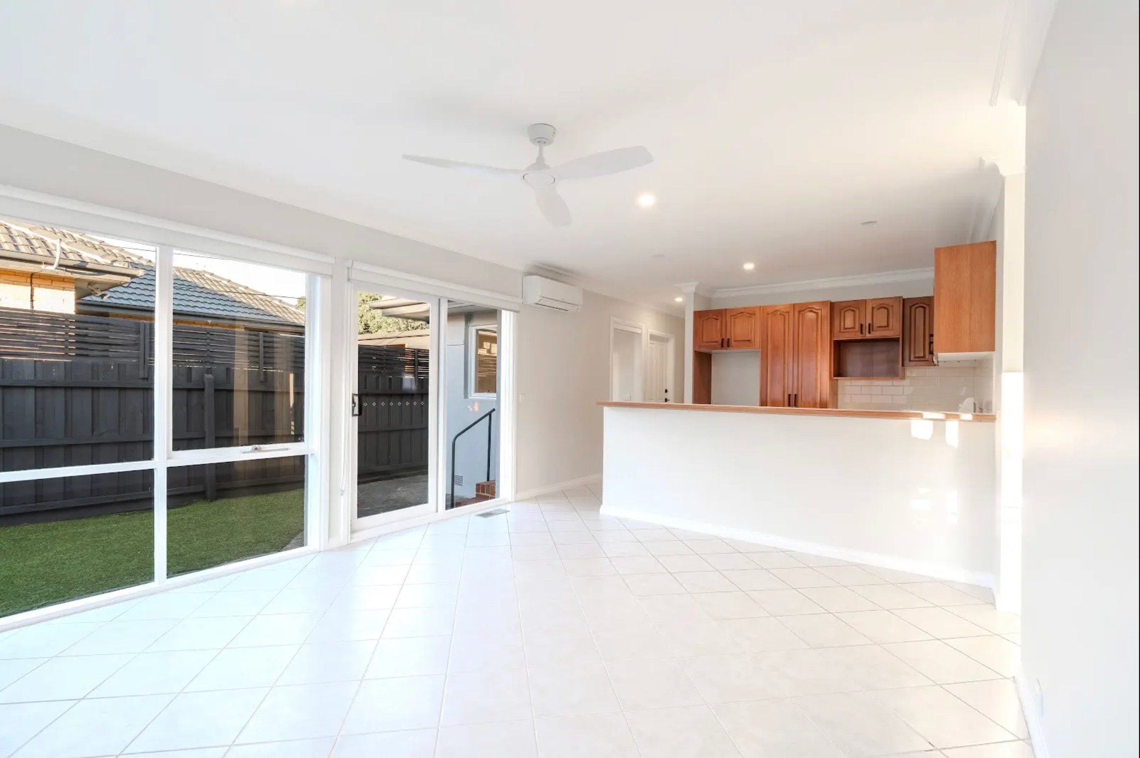 2/17 Yaralla Road, Bentleigh East, VIC 3165