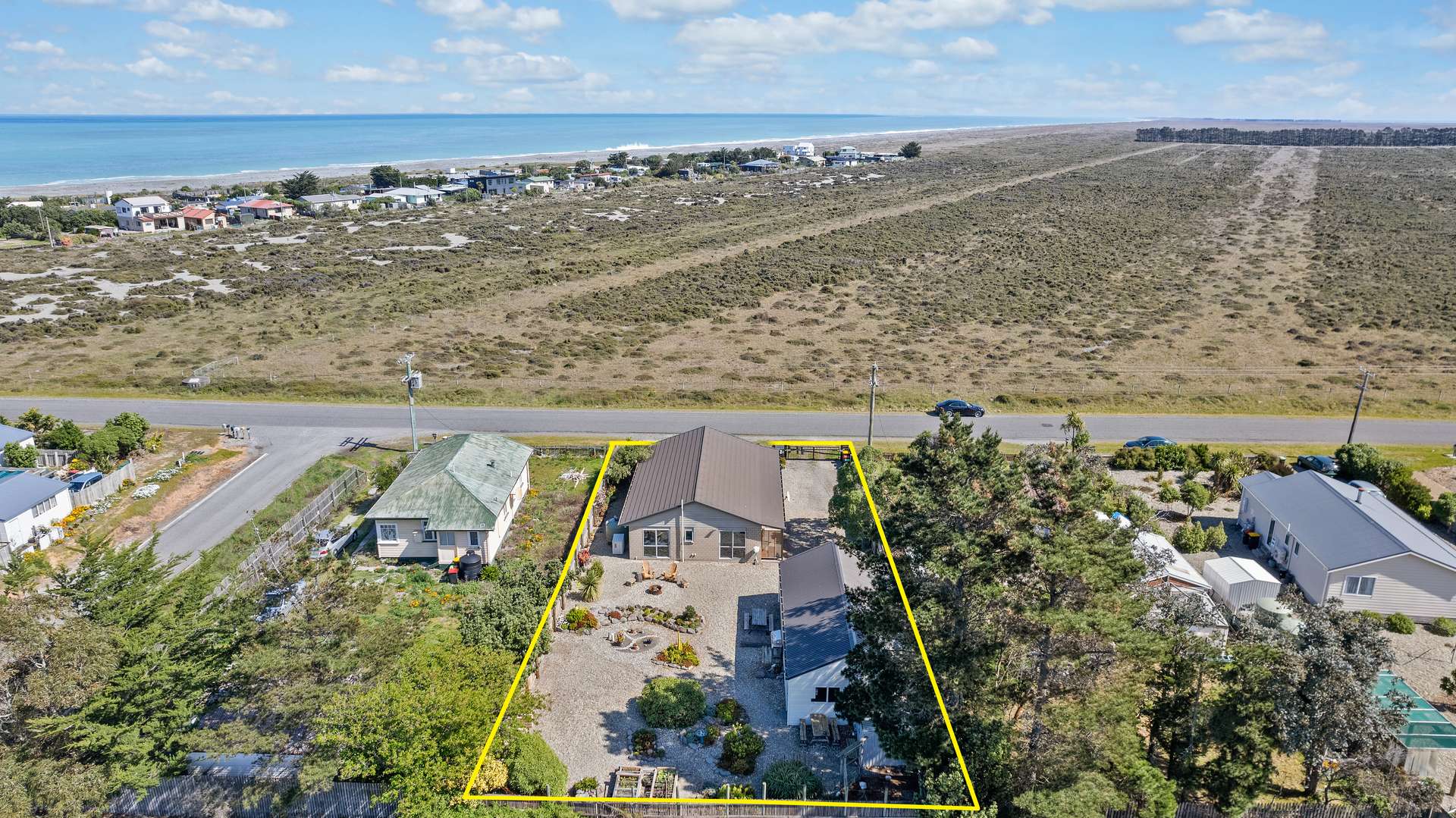 127 Poranui Beach Road photo 1