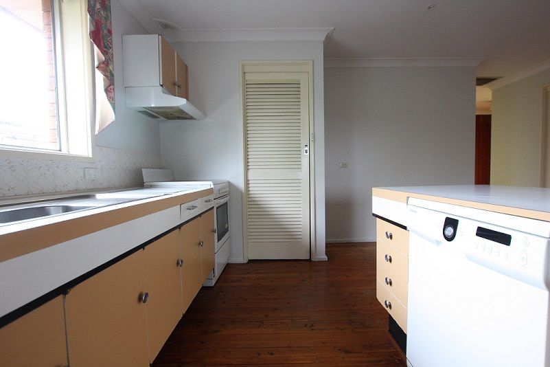 134 Waminda Avenue, Campbelltown, NSW 2560