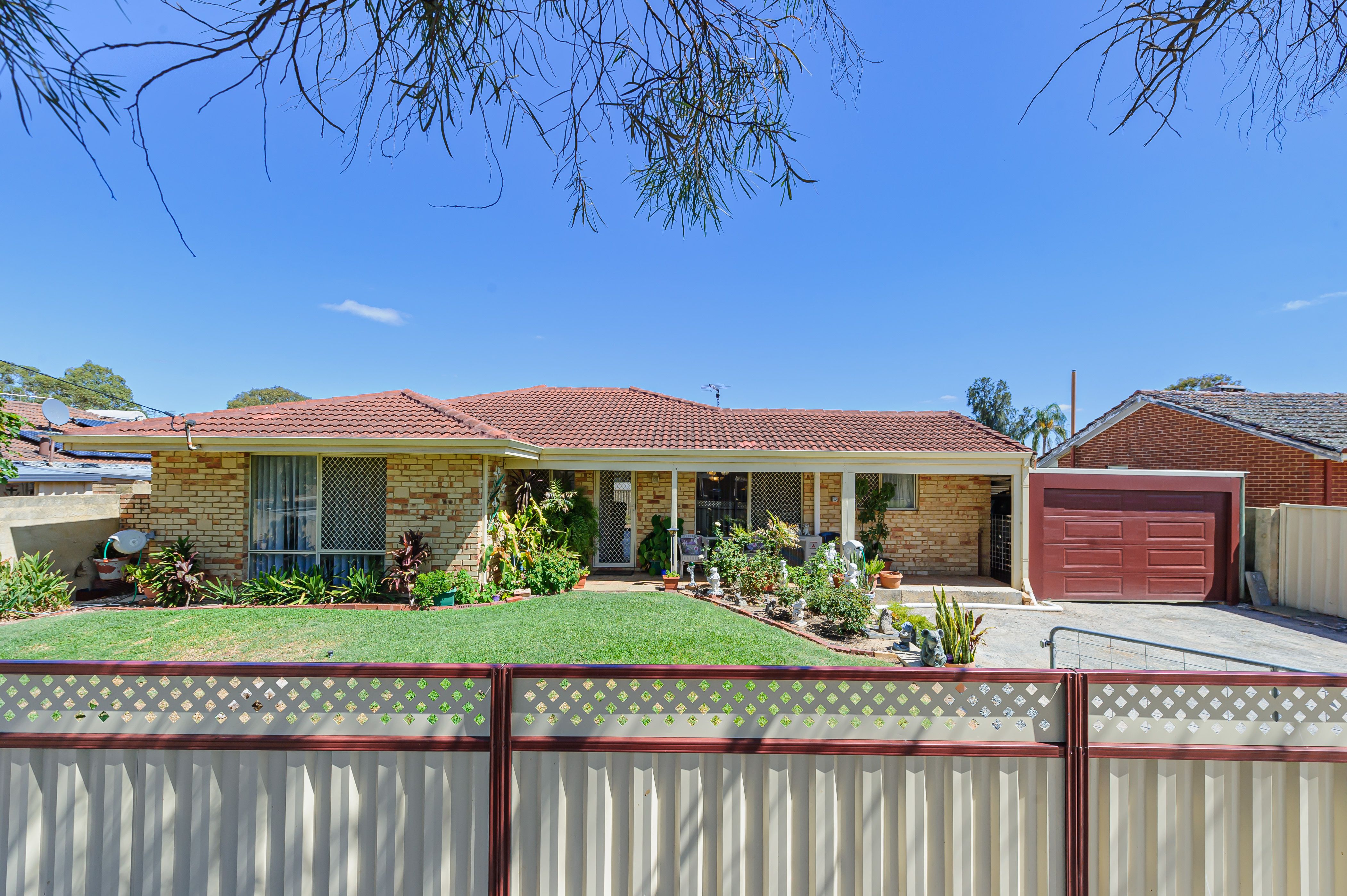 1B Caporn Street, Bullsbrook WA 6084