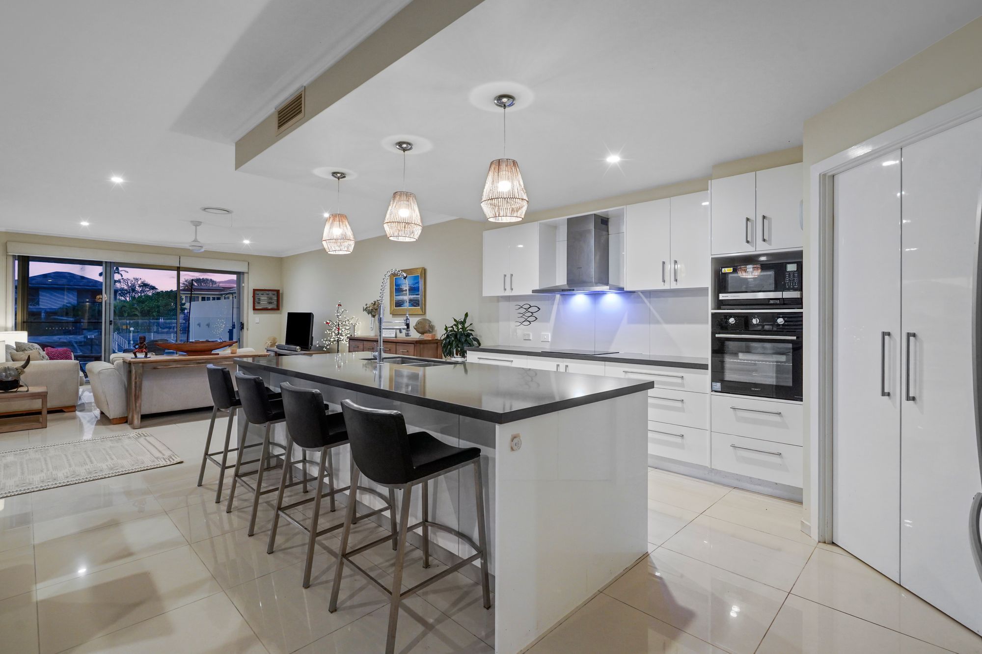 1/107 Bayview Street — photo 6 of 28