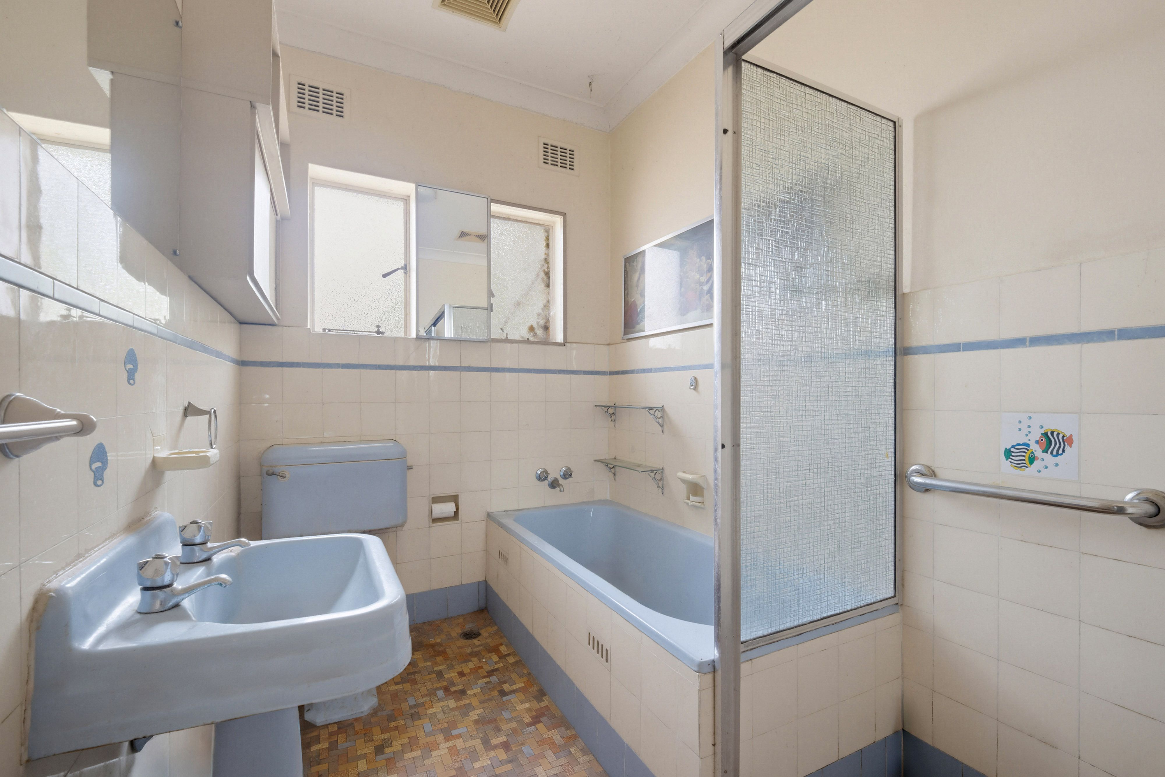 32 Nockolds Avenue — photo 8 of 11
