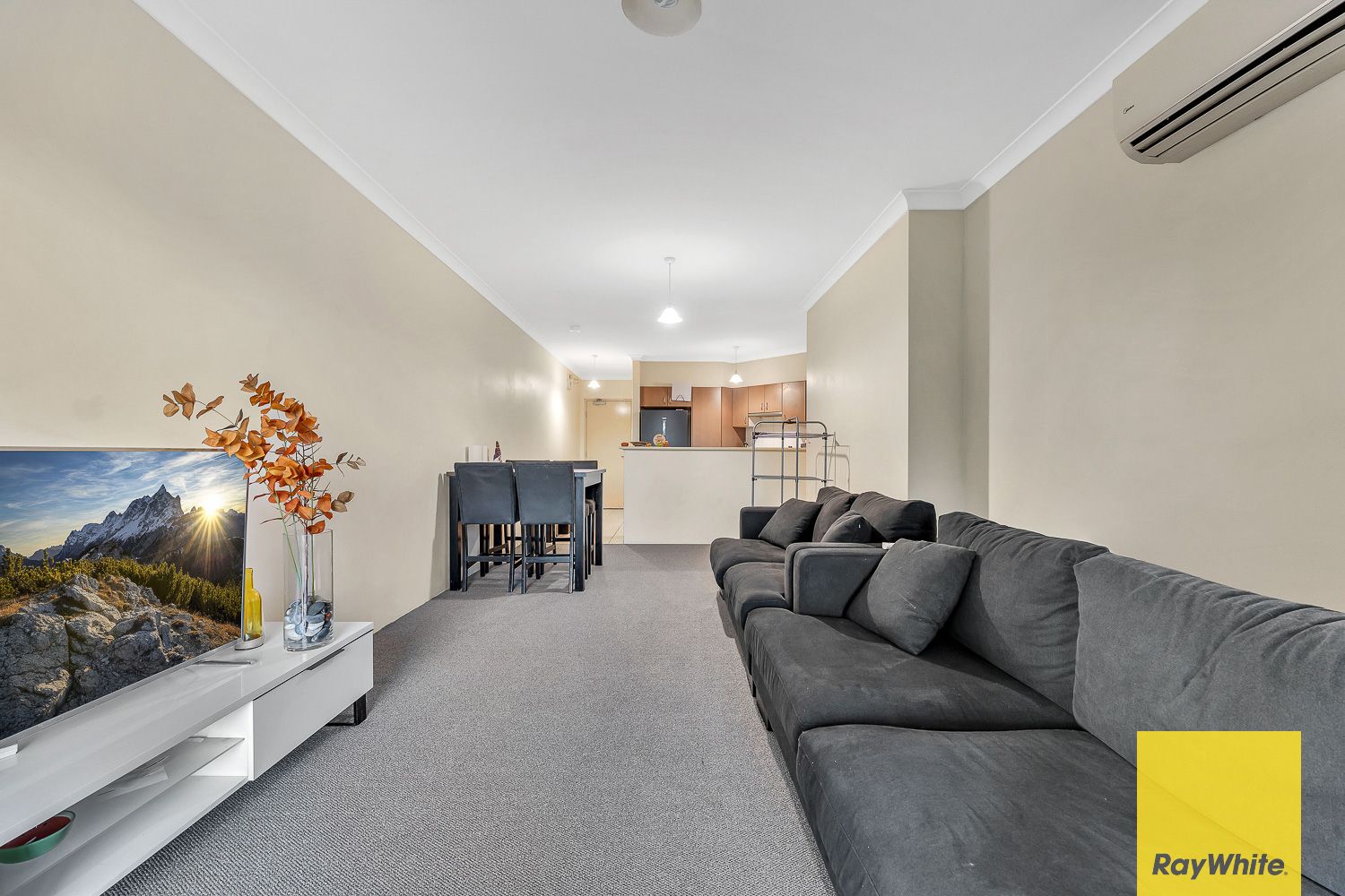 17 Southdown Place, Thornlie WA 6108