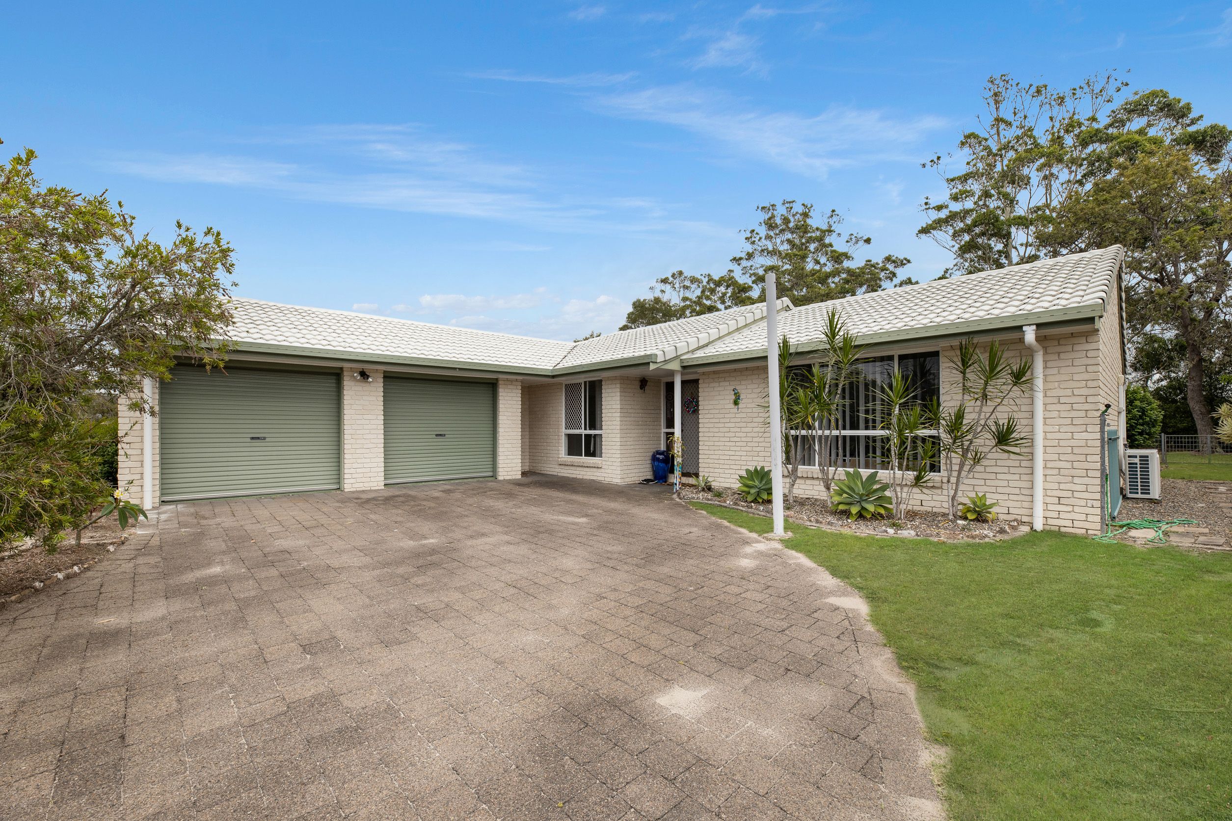 15 Flamingo Drive, Banksia Beach, QLD 4507 Sold House Bribie Island