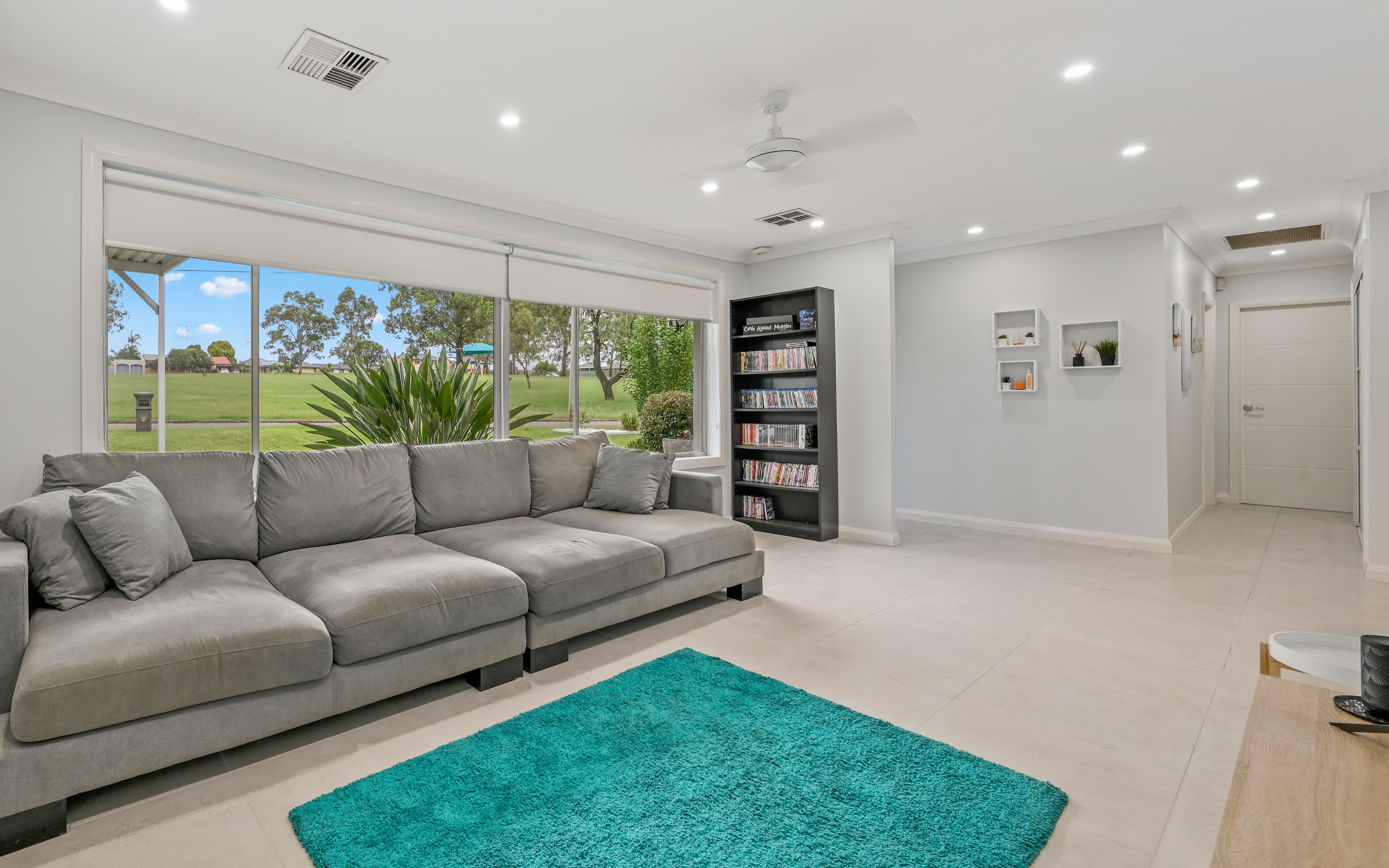 9 Hillview Avenue, South Penrith, NSW 2750