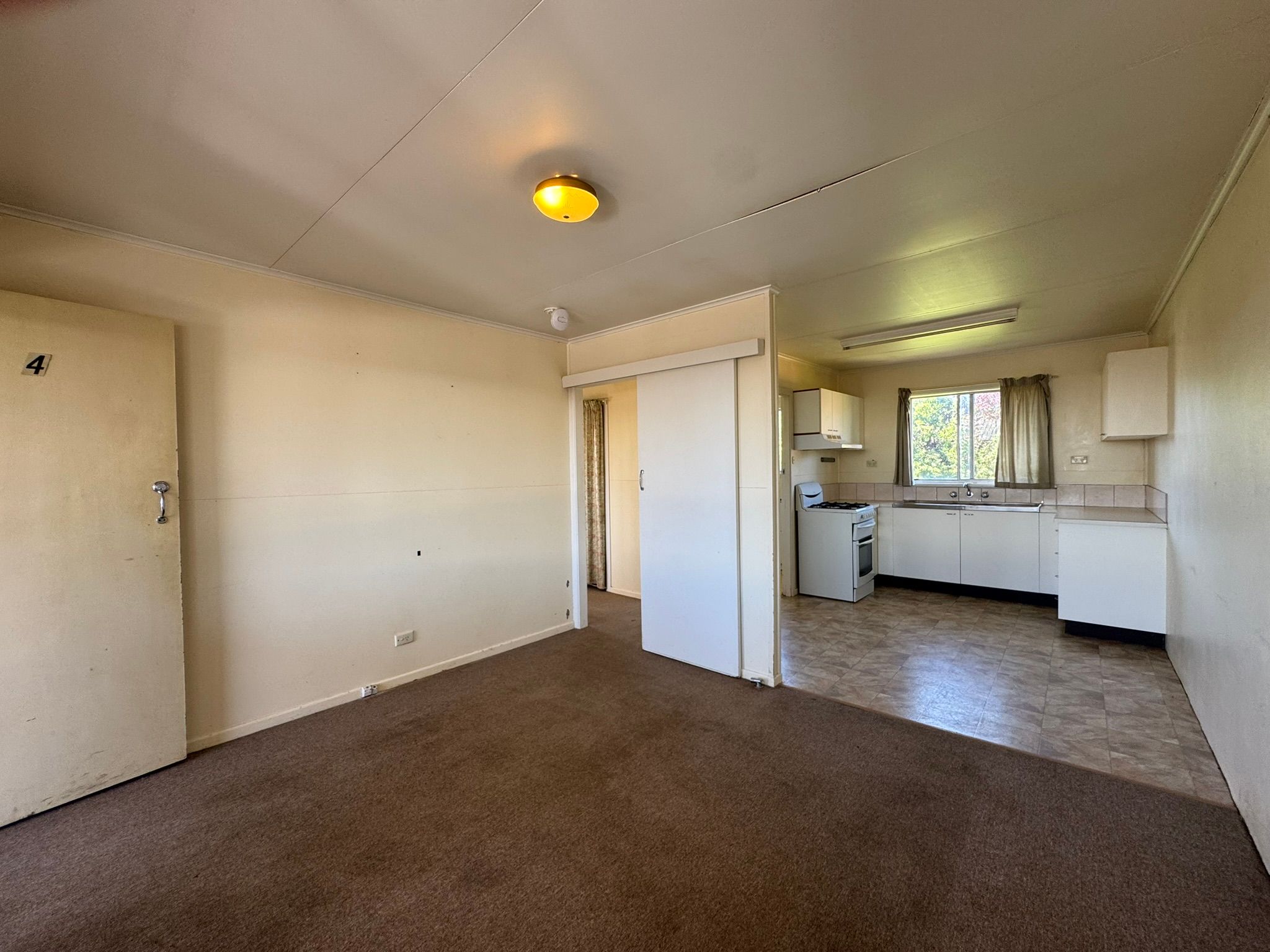 4/9 Pitt Street, Glen Innes, NSW 2370
