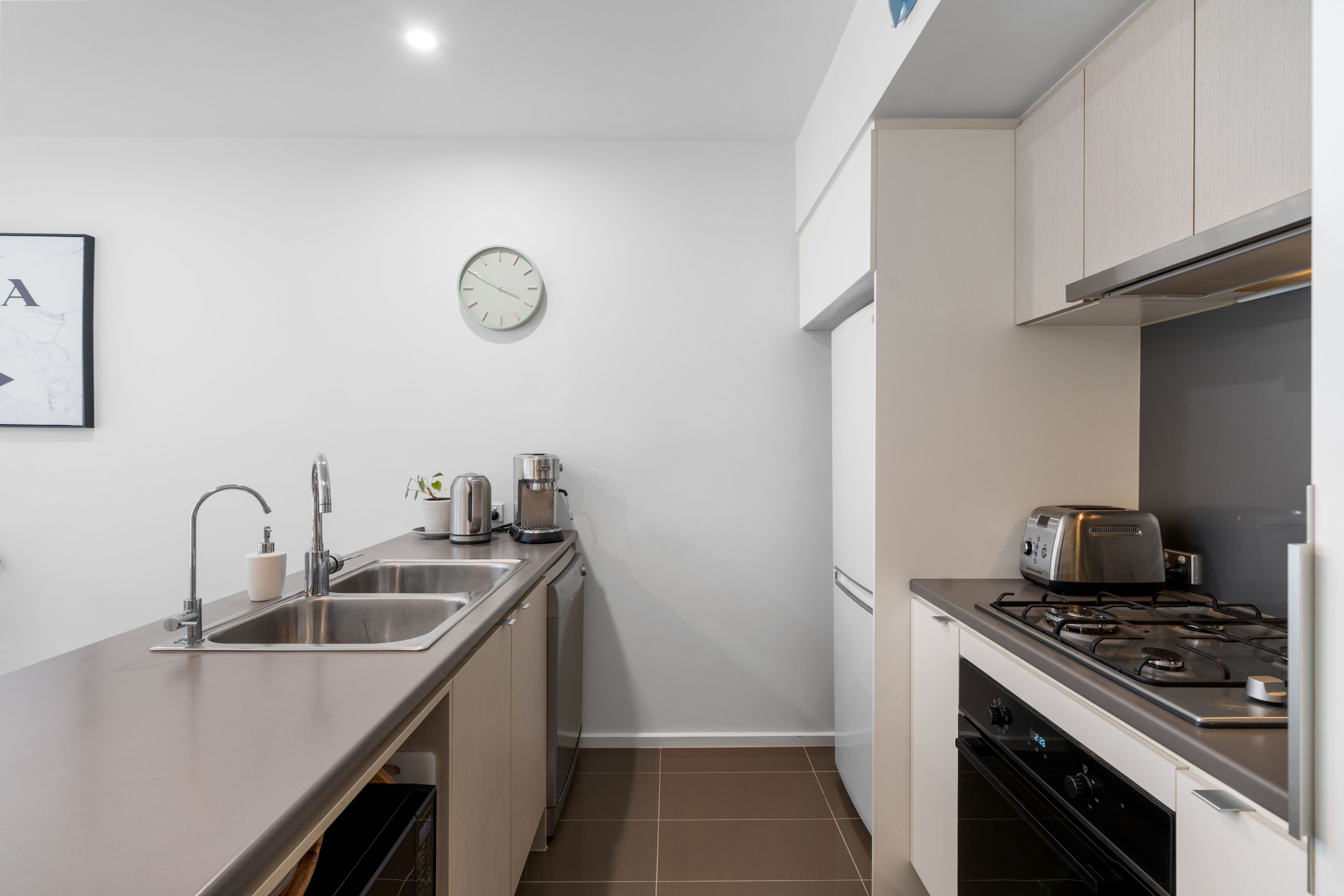 23 Masterdale Court — photo 4 of 11