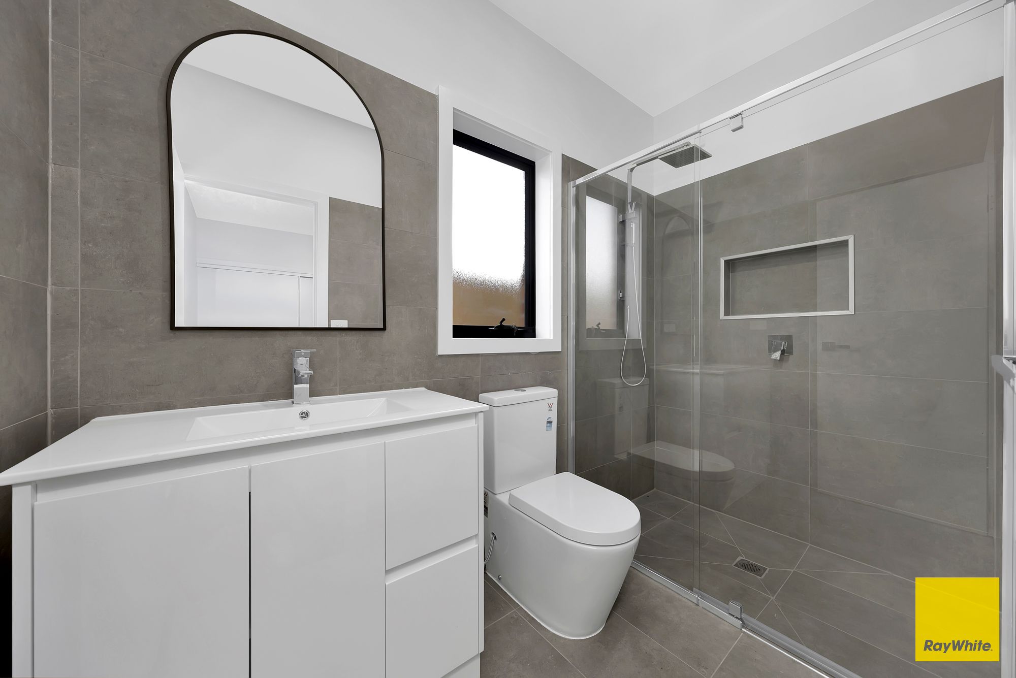 45 Fellows Road — photo 12 of 14