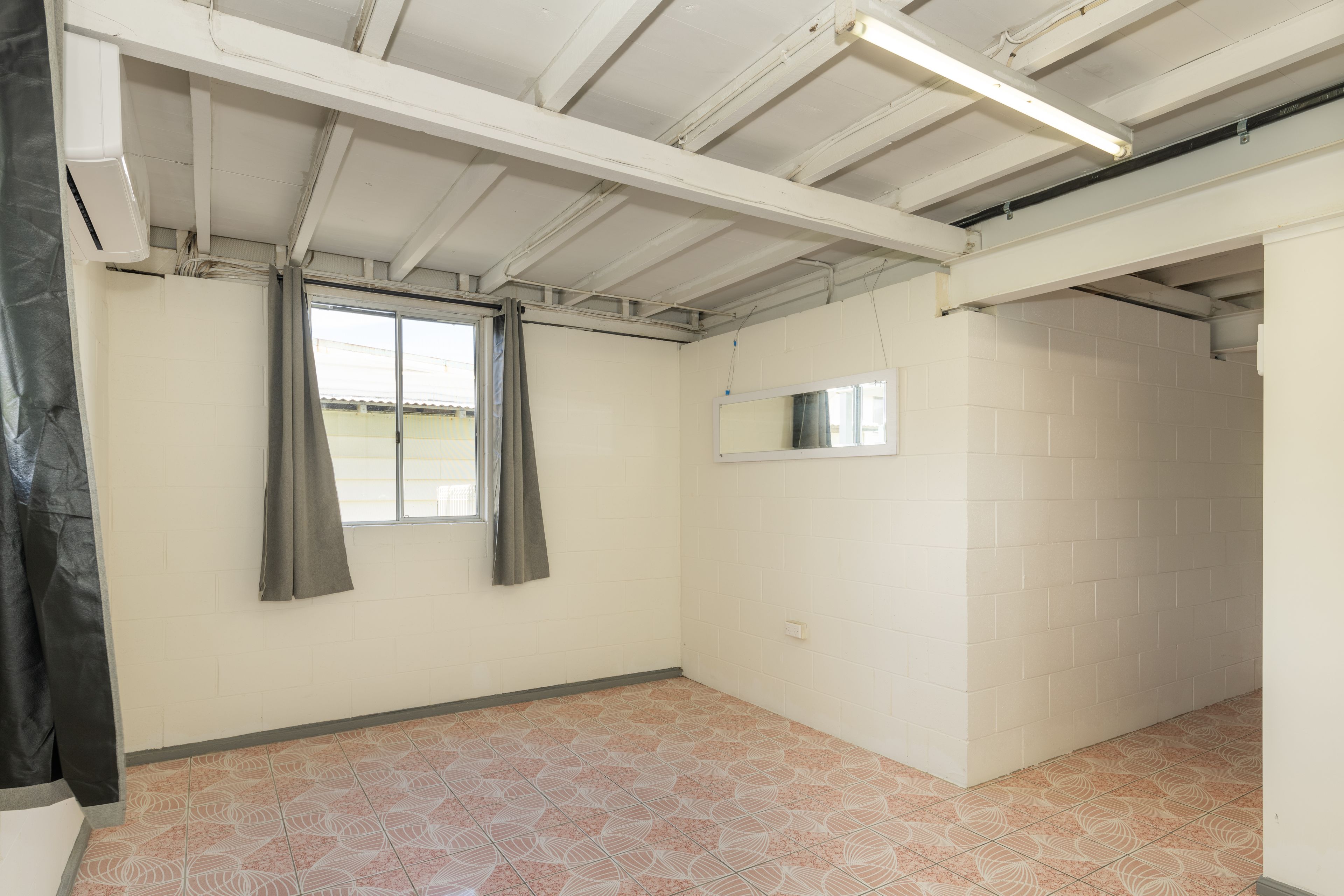 90 O'quinn Street, Nudgee Beach, QLD 4014